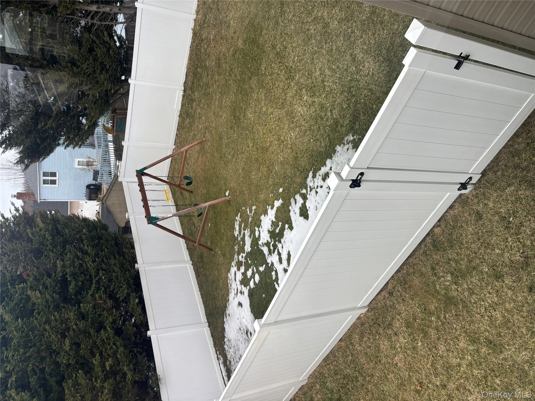 Private & fenced backyard space Private & fenced backyard space