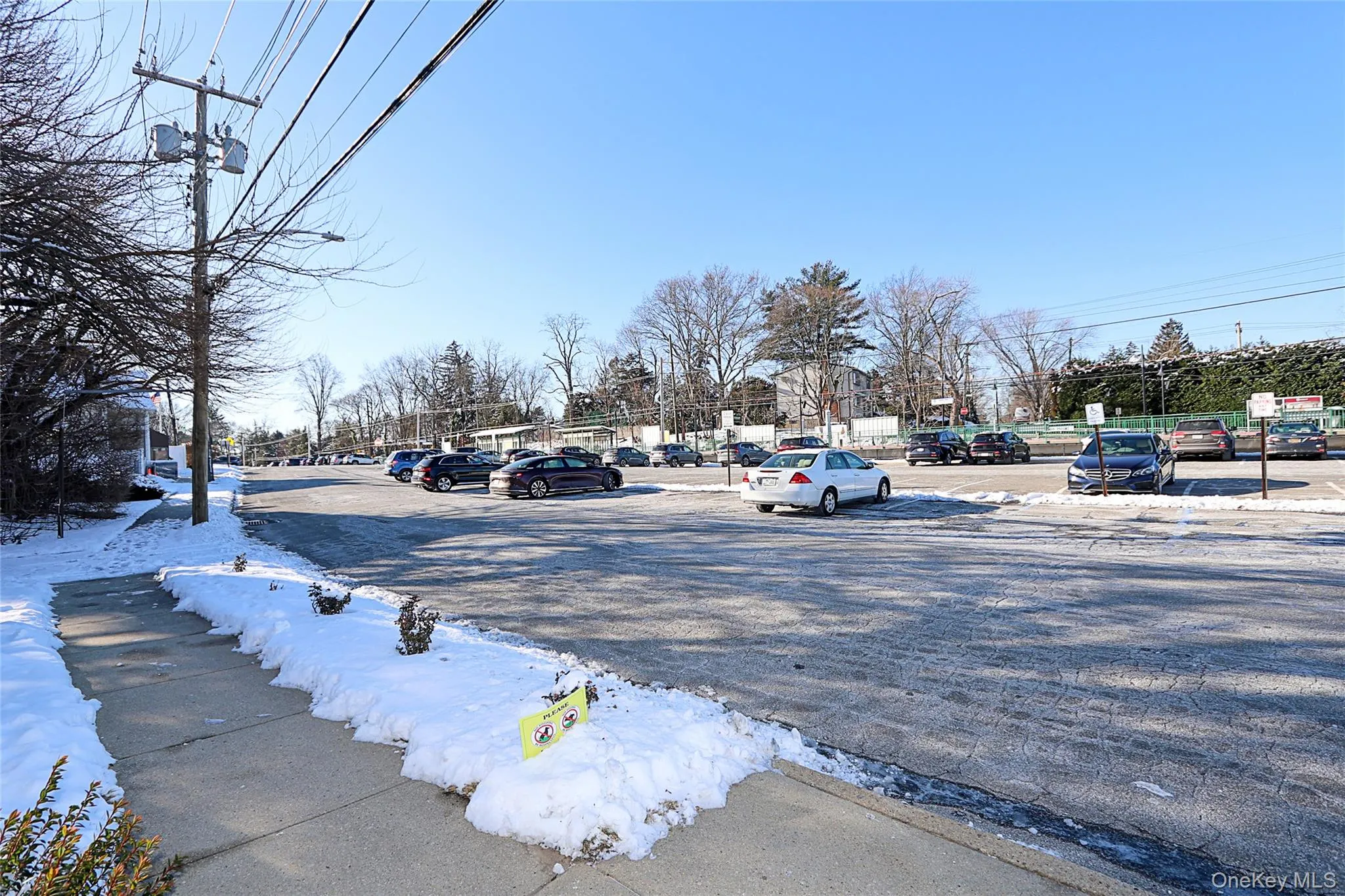 40 Railroad Avenue, Oyster Bay, NY, ,Commercial Lease,For Rent,Railroad,0,951365 40 Railroad Avenue, Oyster Bay, NY, ,Commercial Lease,For Rent,Railroad,0,951365