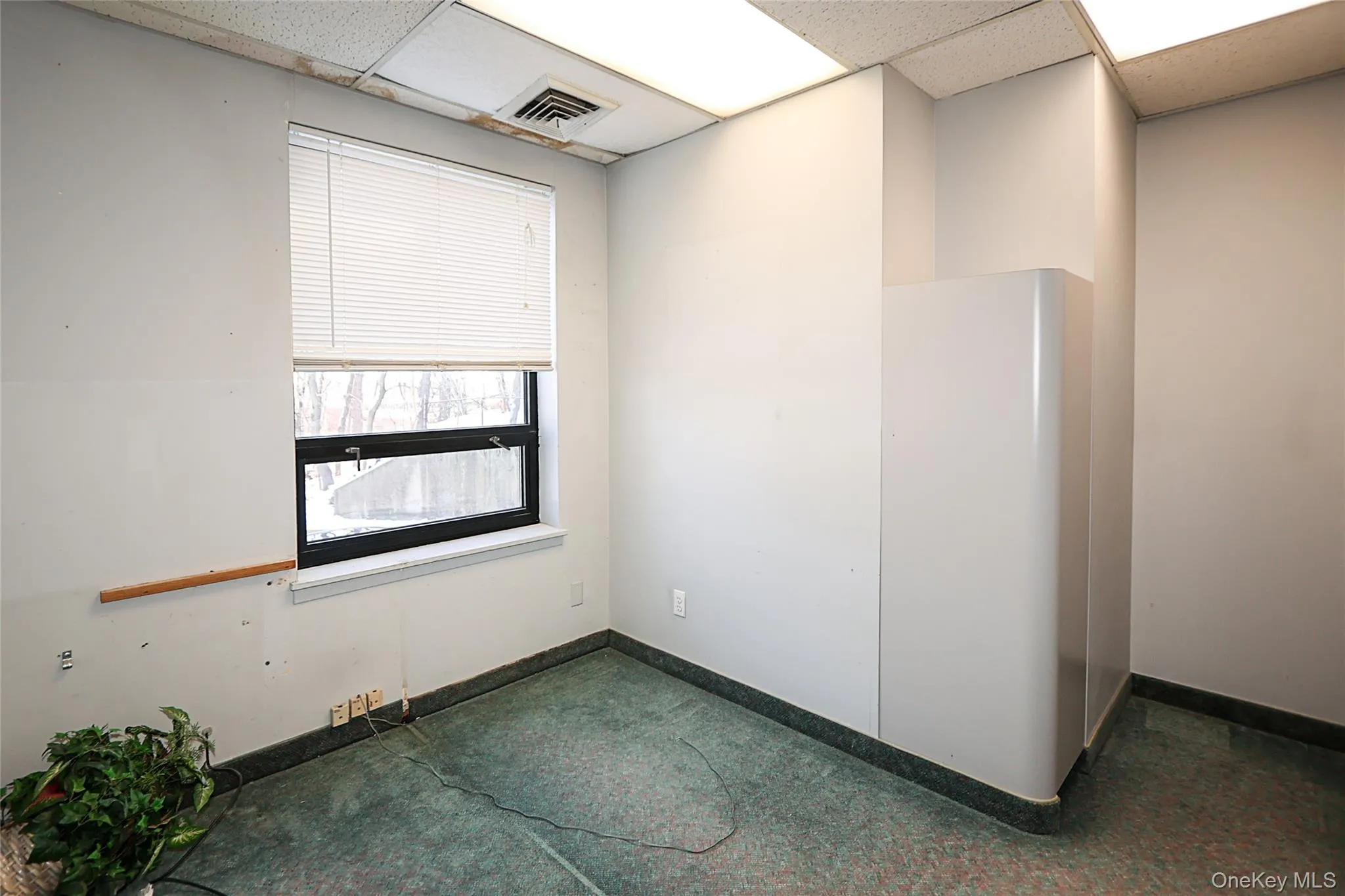 40 Railroad Avenue, Oyster Bay, NY, ,Commercial Lease,For Rent,Railroad,0,951365 40 Railroad Avenue, Oyster Bay, NY, ,Commercial Lease,For Rent,Railroad,0,951365