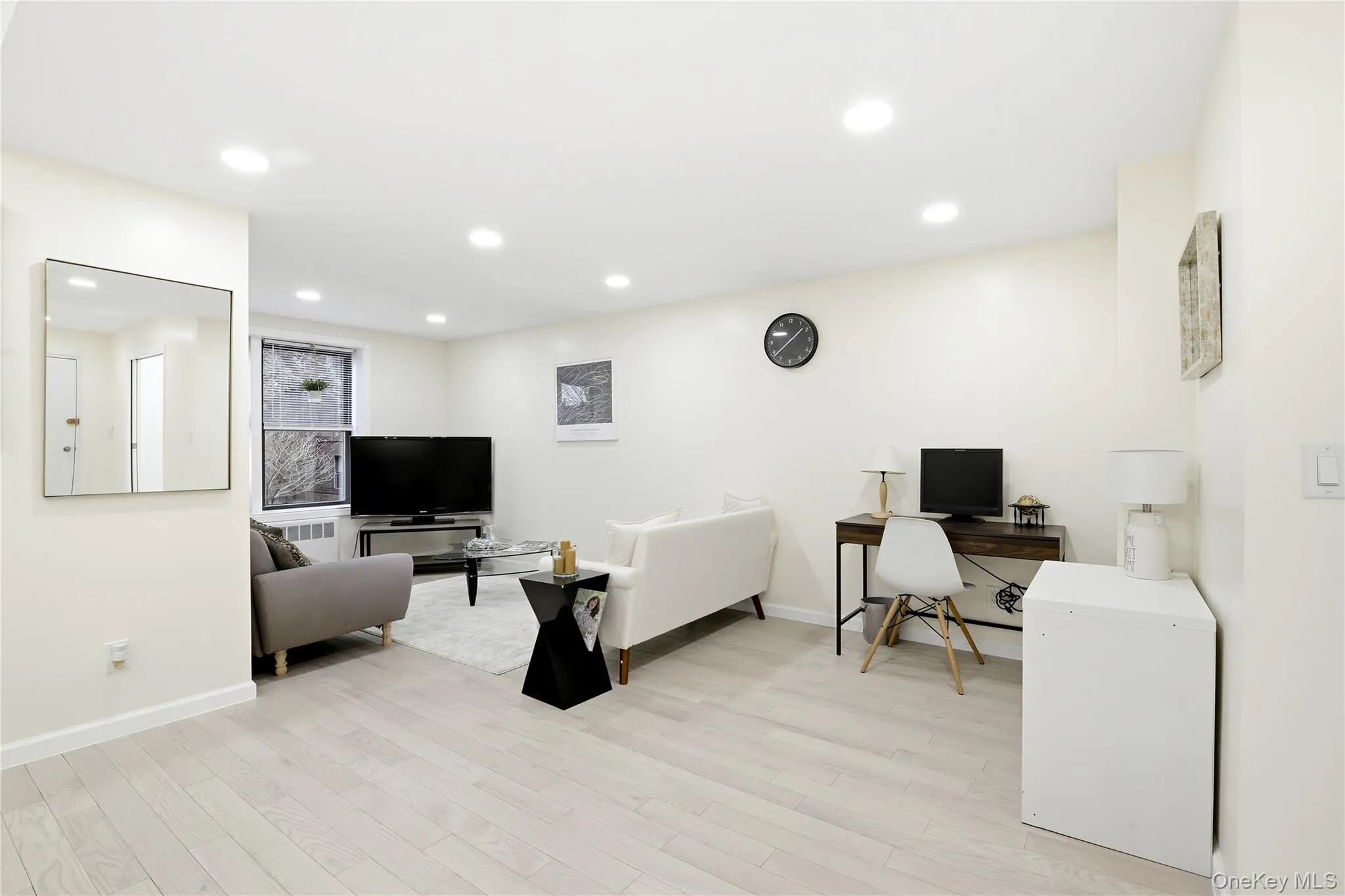 72-11 110th Street, New York, NY, 3 Bedrooms Bedrooms, 8 Rooms Rooms,2 BathroomsBathrooms,Residential,For Rent,110th,0,951370 72-11 110th Street, New York, NY, 3 Bedrooms Bedrooms, 8 Rooms Rooms,2 BathroomsBathrooms,Residential,For Rent,110th,0,951370