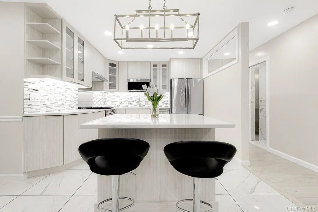 72-11 110th Street, New York, NY, 3 Bedrooms Bedrooms, 8 Rooms Rooms,2 BathroomsBathrooms,Residential,For Rent,110th,0,951370 72-11 110th Street, New York, NY, 3 Bedrooms Bedrooms, 8 Rooms Rooms,2 BathroomsBathrooms,Residential,For Rent,110th,0,951370