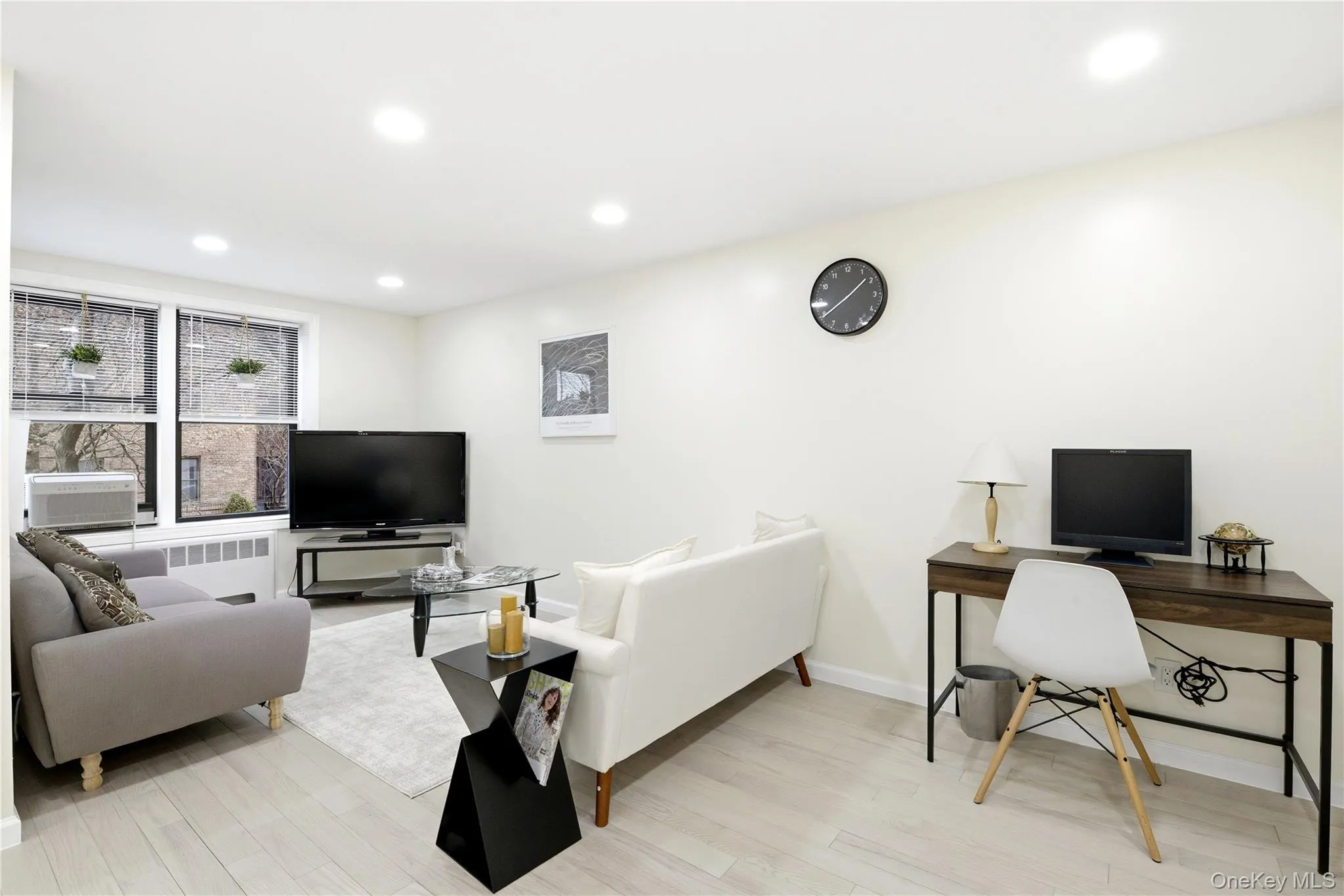 72-11 110th Street, New York, NY, 3 Bedrooms Bedrooms, 8 Rooms Rooms,2 BathroomsBathrooms,Residential,For Rent,110th,0,951370 72-11 110th Street, New York, NY, 3 Bedrooms Bedrooms, 8 Rooms Rooms,2 BathroomsBathrooms,Residential,For Rent,110th,0,951370