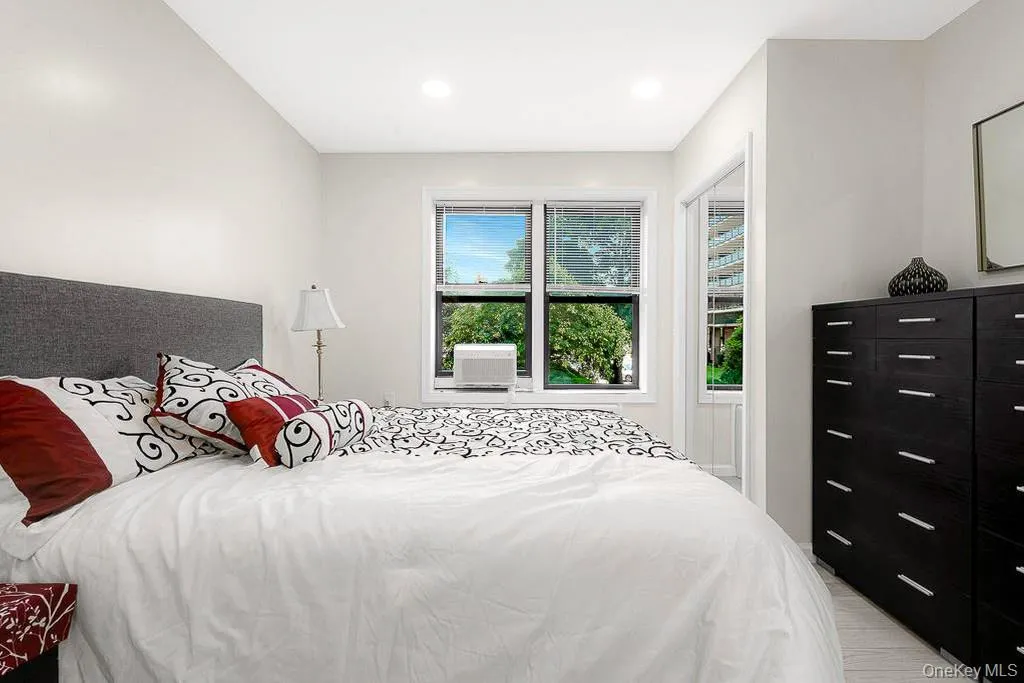 72-11 110th Street, New York, NY, 3 Bedrooms Bedrooms, 8 Rooms Rooms,2 BathroomsBathrooms,Residential,For Rent,110th,0,951370 72-11 110th Street, New York, NY, 3 Bedrooms Bedrooms, 8 Rooms Rooms,2 BathroomsBathrooms,Residential,For Rent,110th,0,951370