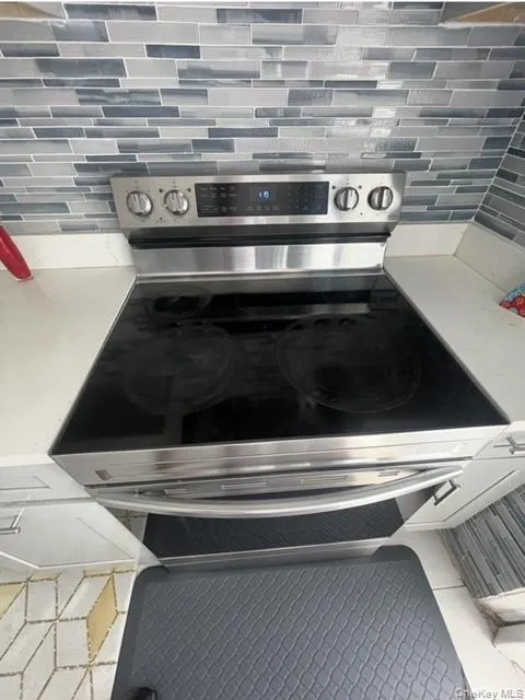 309 Sunrise Drive, Islip, NY, 3 Bedrooms Bedrooms, 8 Rooms Rooms,2 BathroomsBathrooms,Residential Lease,For Rent,Sunrise,0,951380 309 Sunrise Drive, Islip, NY, 3 Bedrooms Bedrooms, 8 Rooms Rooms,2 BathroomsBathrooms,Residential Lease,For Rent,Sunrise,0,951380