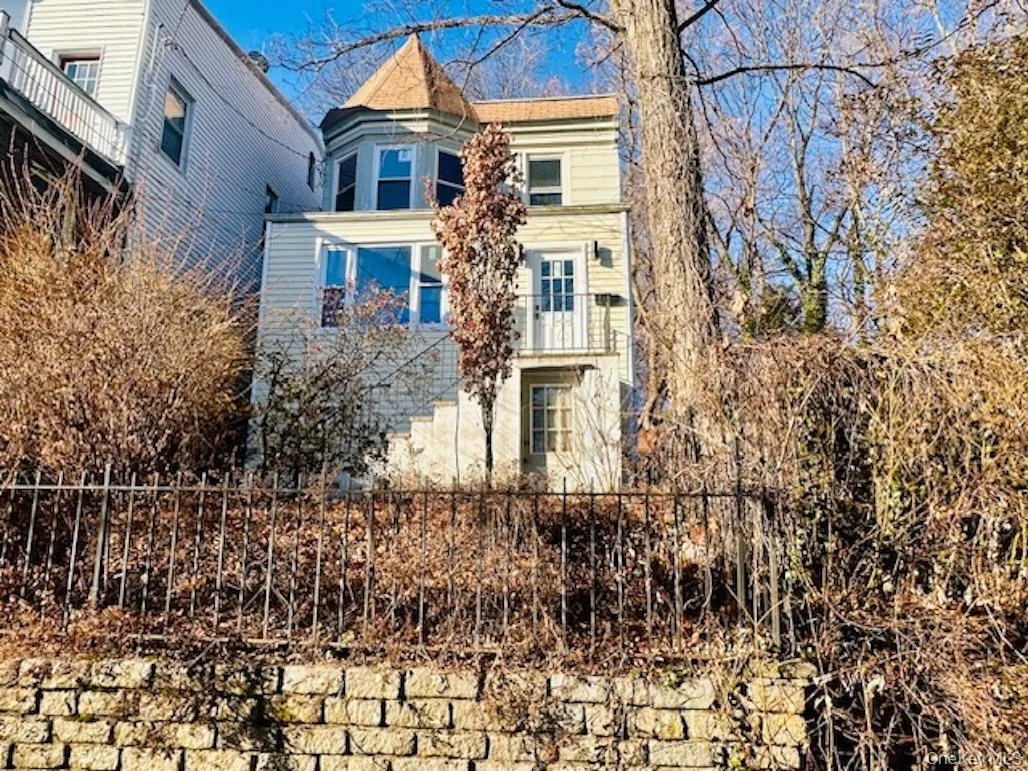 5517 Fieldston Road, New York, NY, 3 Bedrooms Bedrooms, 7 Rooms Rooms,2 BathroomsBathrooms,Residential Lease,Idx,Fieldston,0,951390 5517 Fieldston Road, New York, NY, 3 Bedrooms Bedrooms, 7 Rooms Rooms,2 BathroomsBathrooms,Residential Lease,Idx,Fieldston,0,951390