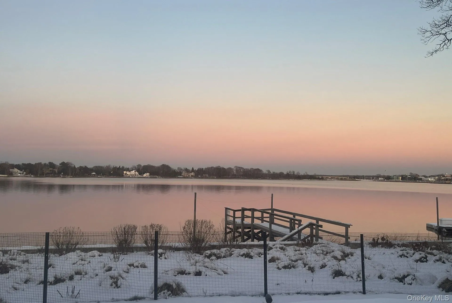 20 Whalers Walk, Southampton, NY, 4 Bedrooms Bedrooms, 9 Rooms Rooms,3 BathroomsBathrooms,Residential,For Rent,Whalers,0,951413 20 Whalers Walk, Southampton, NY, 4 Bedrooms Bedrooms, 9 Rooms Rooms,3 BathroomsBathrooms,Residential,For Rent,Whalers,0,951413