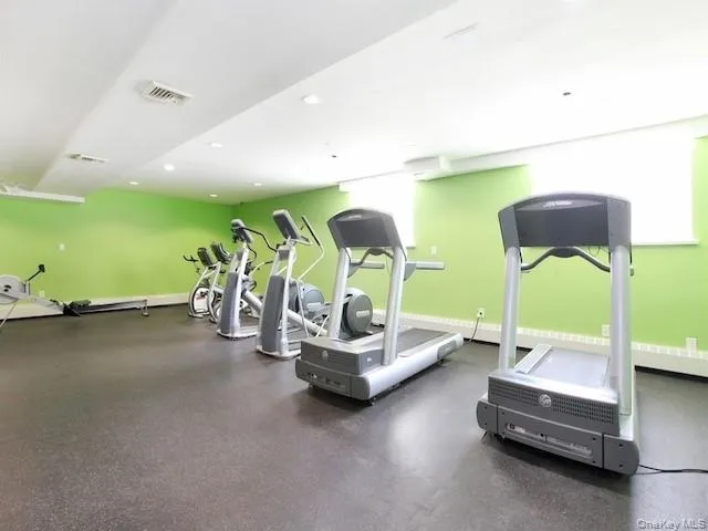 25 Broadway, Long Beach, NY, 2 Bedrooms Bedrooms, 4 Rooms Rooms,1 BathroomBathrooms,Residential Lease,Idx,Broadway,0,951425 25 Broadway, Long Beach, NY, 2 Bedrooms Bedrooms, 4 Rooms Rooms,1 BathroomBathrooms,Residential Lease,Idx,Broadway,0,951425