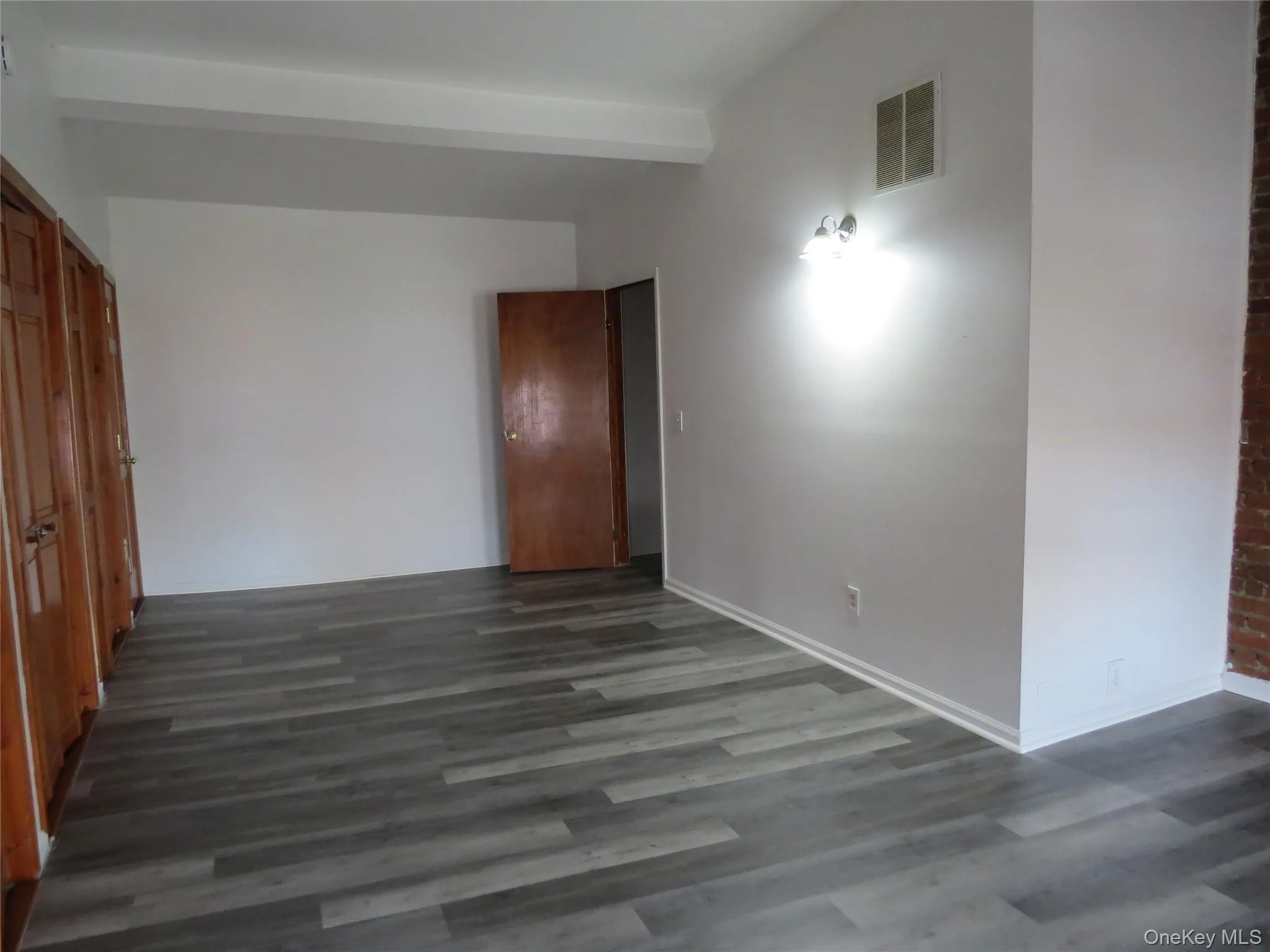 2 Main Street, Middletown, NY, 1 Bedroom Bedrooms, 4 Rooms Rooms,1 BathroomBathrooms,Residential Lease,Idx,Main,0,951449 2 Main Street, Middletown, NY, 1 Bedroom Bedrooms, 4 Rooms Rooms,1 BathroomBathrooms,Residential Lease,Idx,Main,0,951449