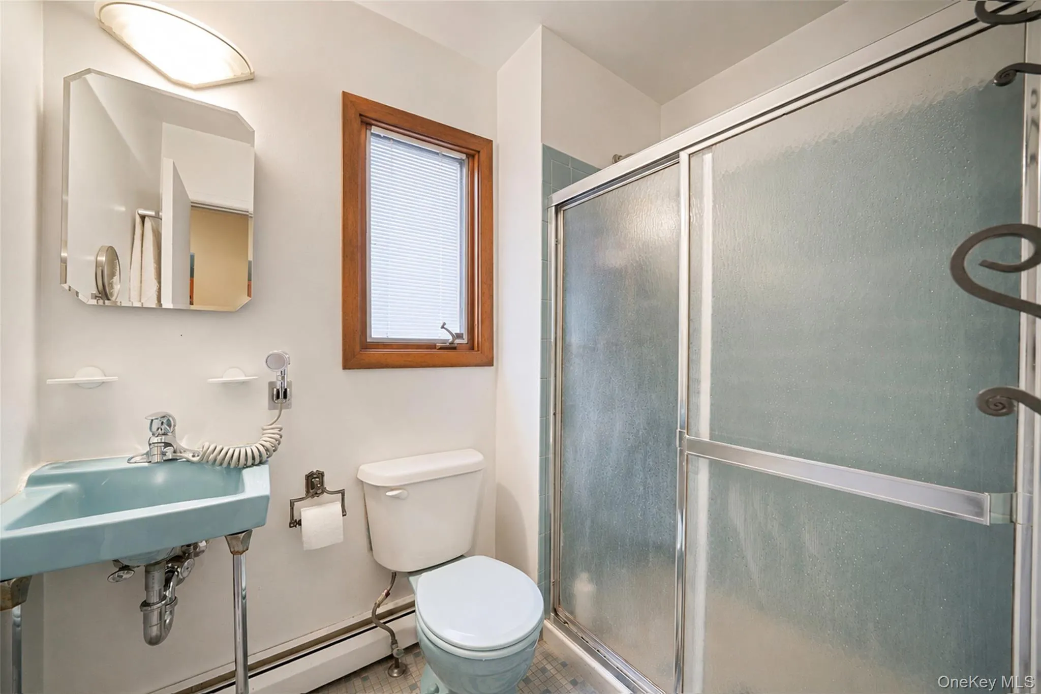 138 Main Avenue, Brookhaven, NY, 4 Bedrooms Bedrooms, 9 Rooms Rooms,2 BathroomsBathrooms,Residential,For Rent,Main,0,951451 138 Main Avenue, Brookhaven, NY, 4 Bedrooms Bedrooms, 9 Rooms Rooms,2 BathroomsBathrooms,Residential,For Rent,Main,0,951451