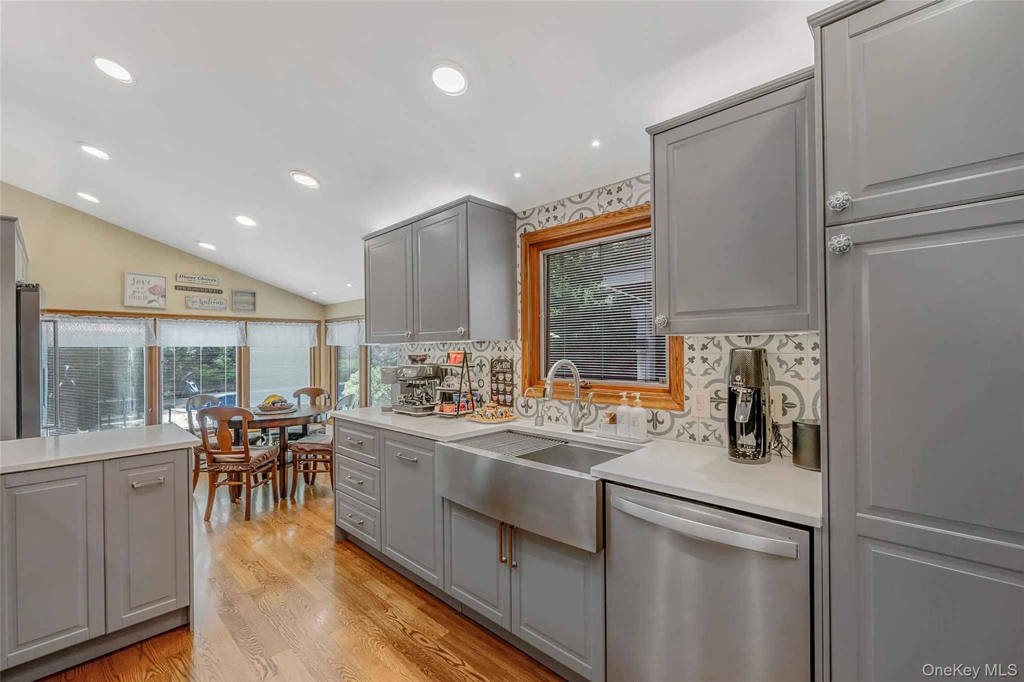 138 Main Avenue, Brookhaven, NY, 4 Bedrooms Bedrooms, 9 Rooms Rooms,2 BathroomsBathrooms,Residential,For Rent,Main,0,951451 138 Main Avenue, Brookhaven, NY, 4 Bedrooms Bedrooms, 9 Rooms Rooms,2 BathroomsBathrooms,Residential,For Rent,Main,0,951451