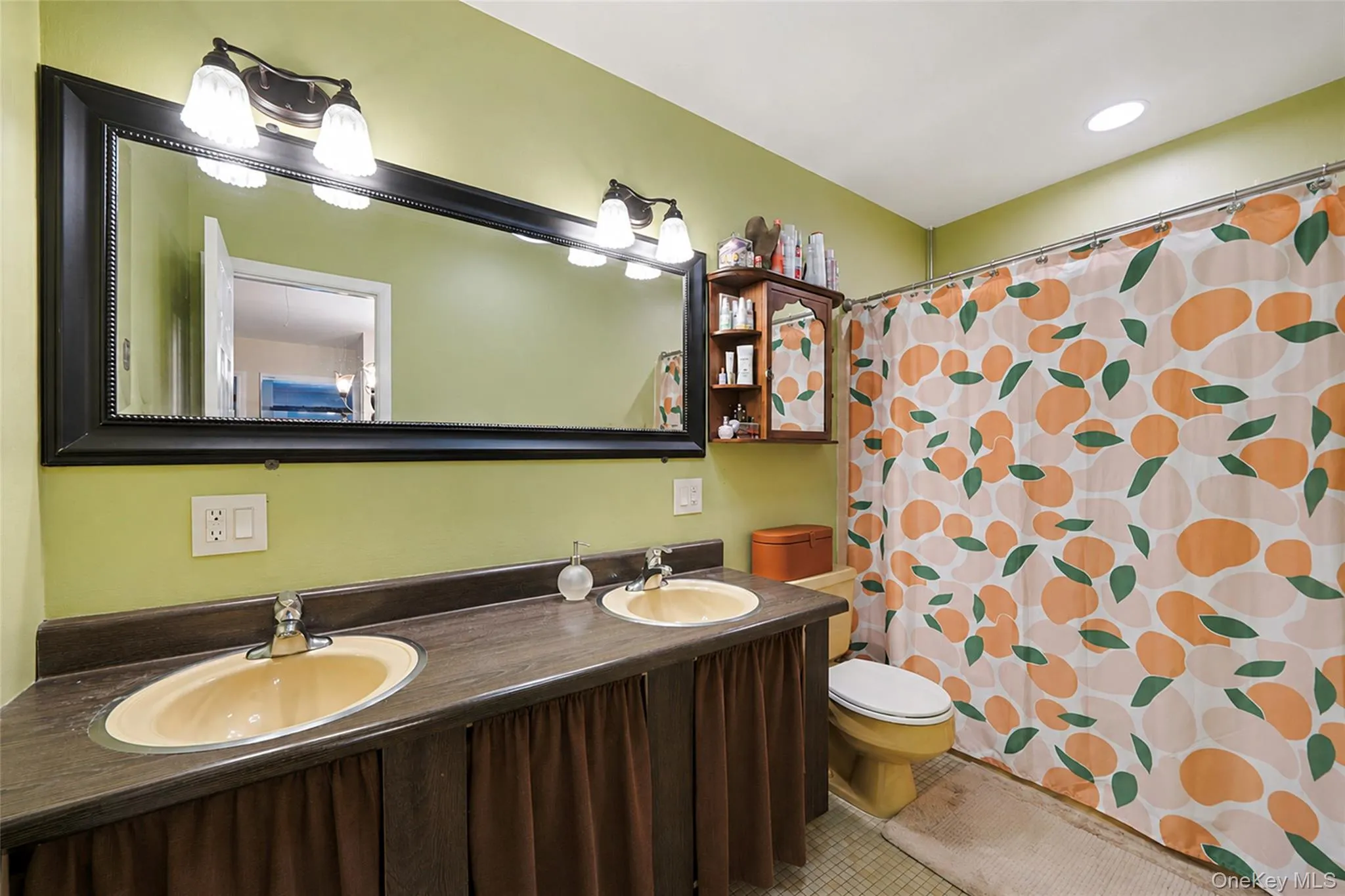 138 Main Avenue, Brookhaven, NY, 4 Bedrooms Bedrooms, 9 Rooms Rooms,2 BathroomsBathrooms,Residential,For Rent,Main,0,951451 138 Main Avenue, Brookhaven, NY, 4 Bedrooms Bedrooms, 9 Rooms Rooms,2 BathroomsBathrooms,Residential,For Rent,Main,0,951451
