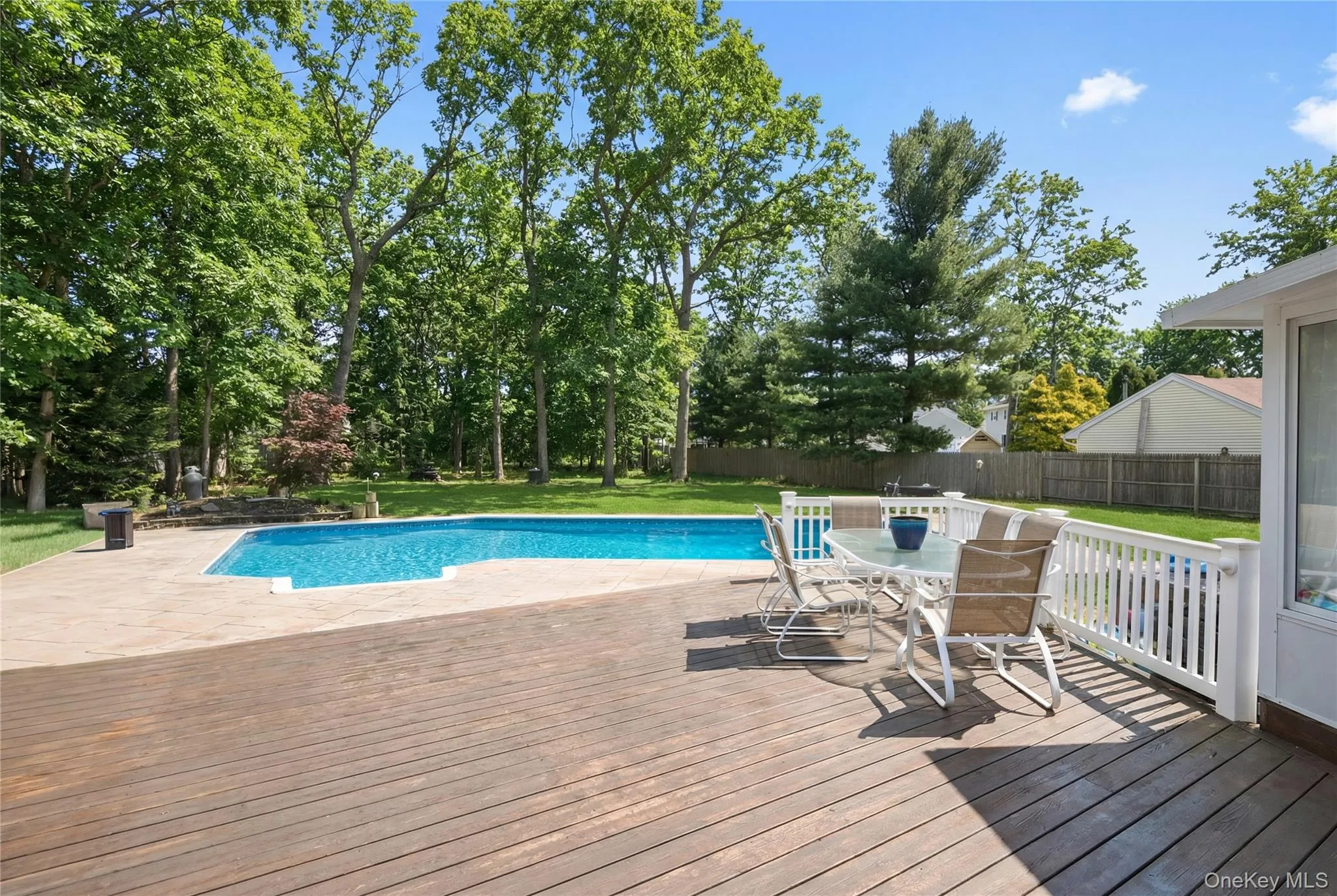 3 Hampton Drive, Brookhaven, NY, 3 Bedrooms Bedrooms, 8 Rooms Rooms,2 BathroomsBathrooms,Residential,For Rent,Hampton,0,951458 3 Hampton Drive, Brookhaven, NY, 3 Bedrooms Bedrooms, 8 Rooms Rooms,2 BathroomsBathrooms,Residential,For Rent,Hampton,0,951458