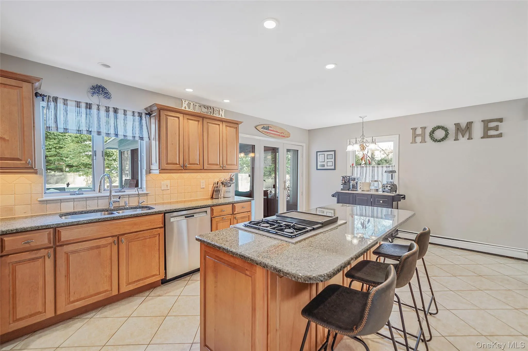 3 Hampton Drive, Brookhaven, NY, 3 Bedrooms Bedrooms, 8 Rooms Rooms,2 BathroomsBathrooms,Residential,For Rent,Hampton,0,951458 3 Hampton Drive, Brookhaven, NY, 3 Bedrooms Bedrooms, 8 Rooms Rooms,2 BathroomsBathrooms,Residential,For Rent,Hampton,0,951458