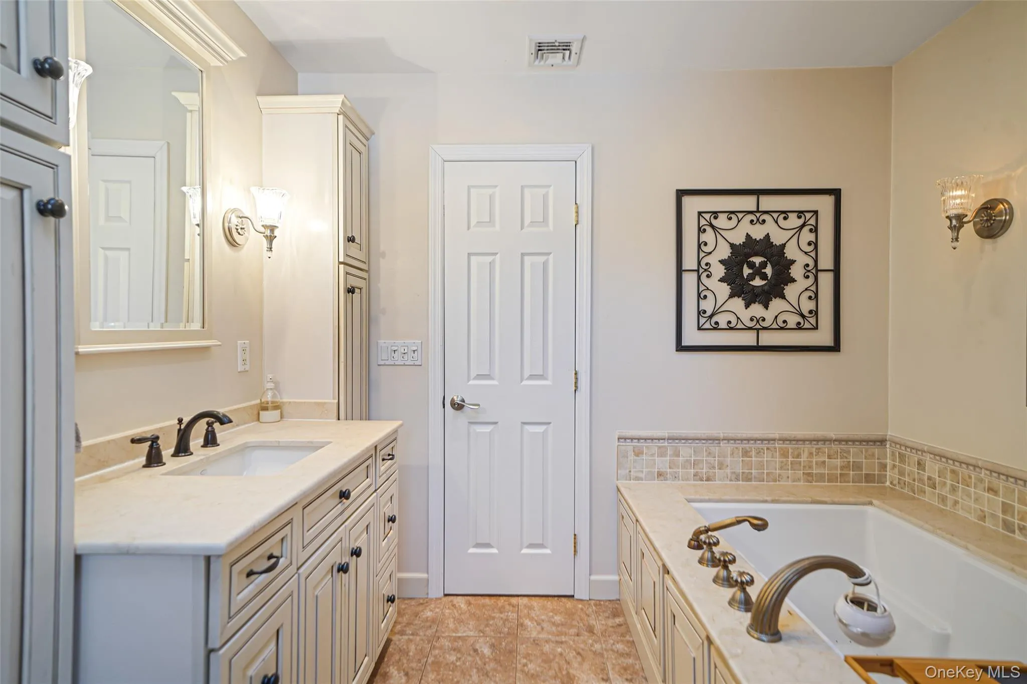 3 Hampton Drive, Brookhaven, NY, 3 Bedrooms Bedrooms, 8 Rooms Rooms,2 BathroomsBathrooms,Residential,For Rent,Hampton,0,951458 3 Hampton Drive, Brookhaven, NY, 3 Bedrooms Bedrooms, 8 Rooms Rooms,2 BathroomsBathrooms,Residential,For Rent,Hampton,0,951458