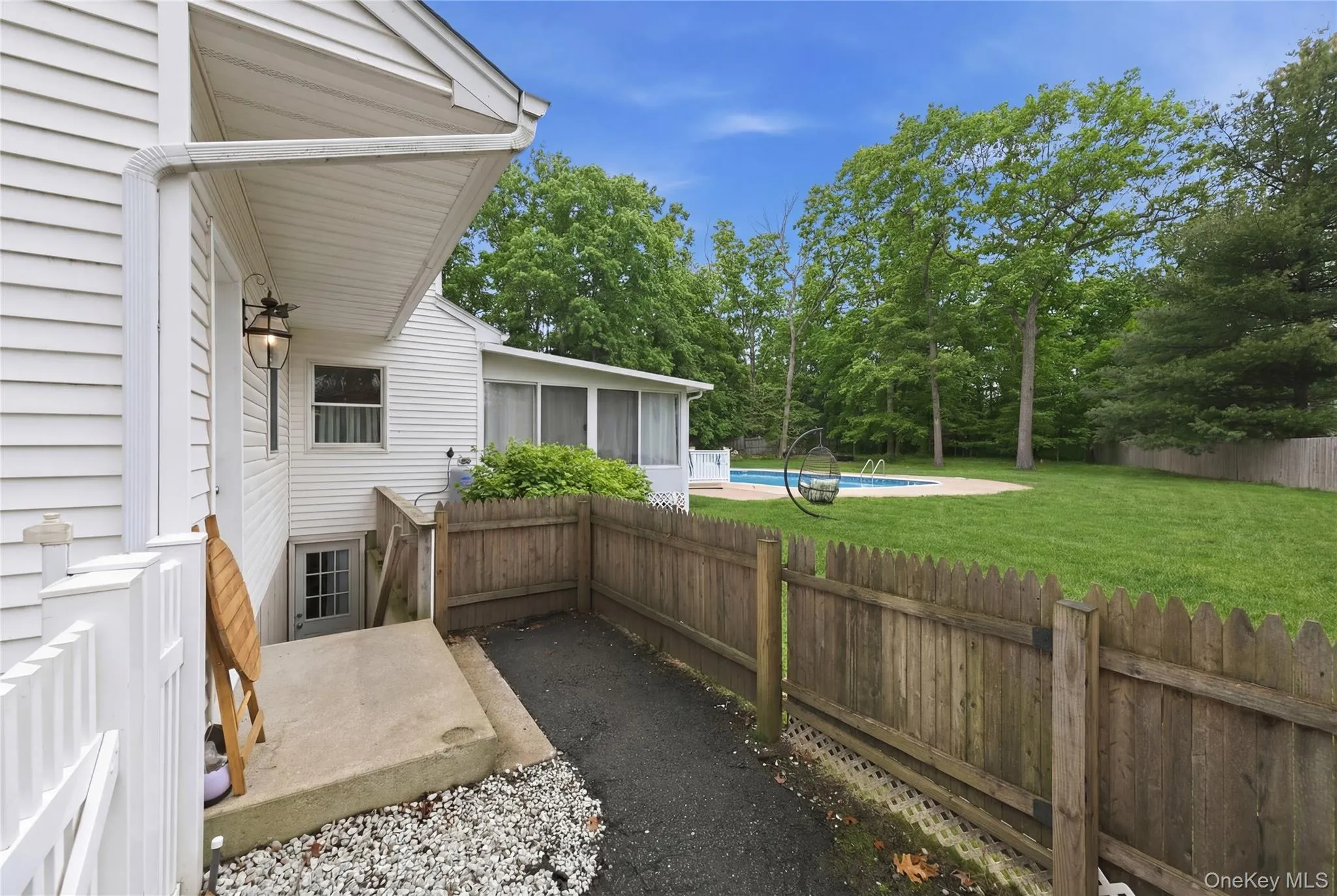 3 Hampton Drive, Brookhaven, NY, 3 Bedrooms Bedrooms, 8 Rooms Rooms,2 BathroomsBathrooms,Residential,For Rent,Hampton,0,951458 3 Hampton Drive, Brookhaven, NY, 3 Bedrooms Bedrooms, 8 Rooms Rooms,2 BathroomsBathrooms,Residential,For Rent,Hampton,0,951458