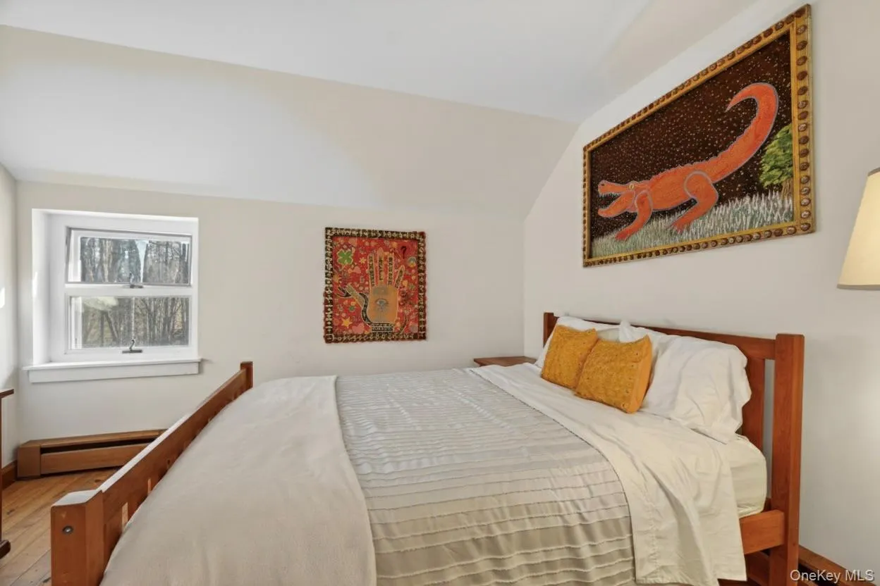 101 Drake Road, Pleasant Valley, NY, 3 Bedrooms Bedrooms, 9 Rooms Rooms,2 BathroomsBathrooms,Residential,For Rent,Drake,0,951502 101 Drake Road, Pleasant Valley, NY, 3 Bedrooms Bedrooms, 9 Rooms Rooms,2 BathroomsBathrooms,Residential,For Rent,Drake,0,951502