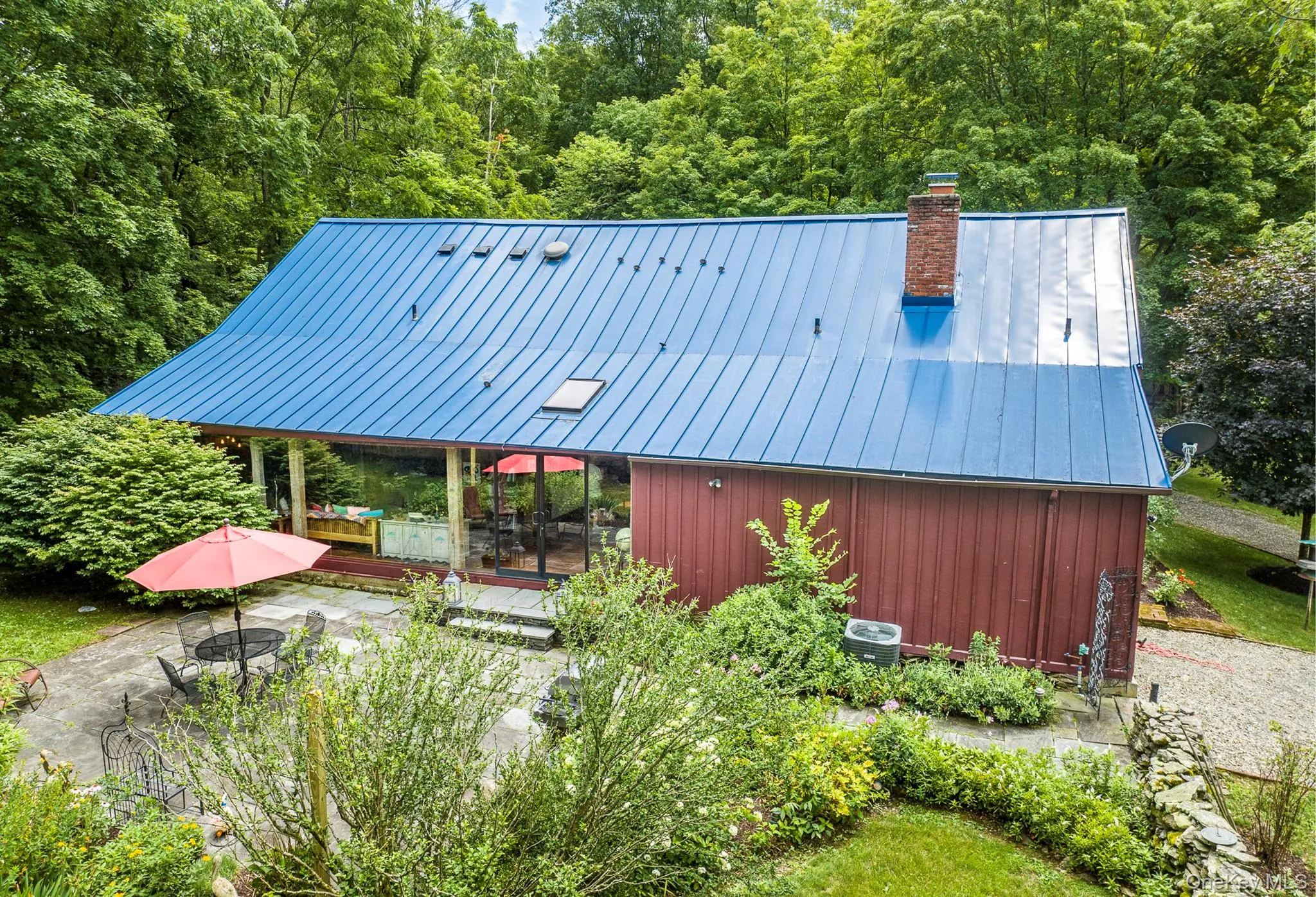 101 Drake Road, Pleasant Valley, NY, 3 Bedrooms Bedrooms, 9 Rooms Rooms,2 BathroomsBathrooms,Residential,For Rent,Drake,0,951502 101 Drake Road, Pleasant Valley, NY, 3 Bedrooms Bedrooms, 9 Rooms Rooms,2 BathroomsBathrooms,Residential,For Rent,Drake,0,951502