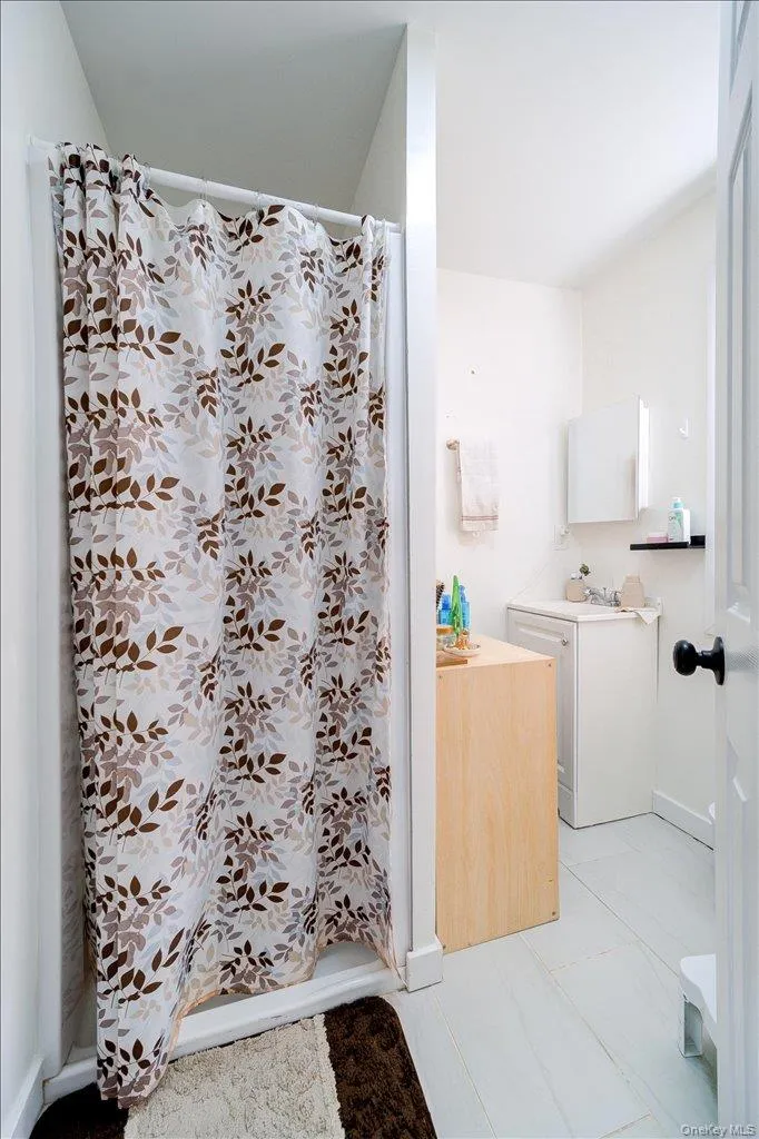 1256 North Avenue, Beacon, NY, 1 Bedroom Bedrooms, 3 Rooms Rooms,1 BathroomBathrooms,Residential Lease,For Rent,North,0,951563 1256 North Avenue, Beacon, NY, 1 Bedroom Bedrooms, 3 Rooms Rooms,1 BathroomBathrooms,Residential Lease,For Rent,North,0,951563