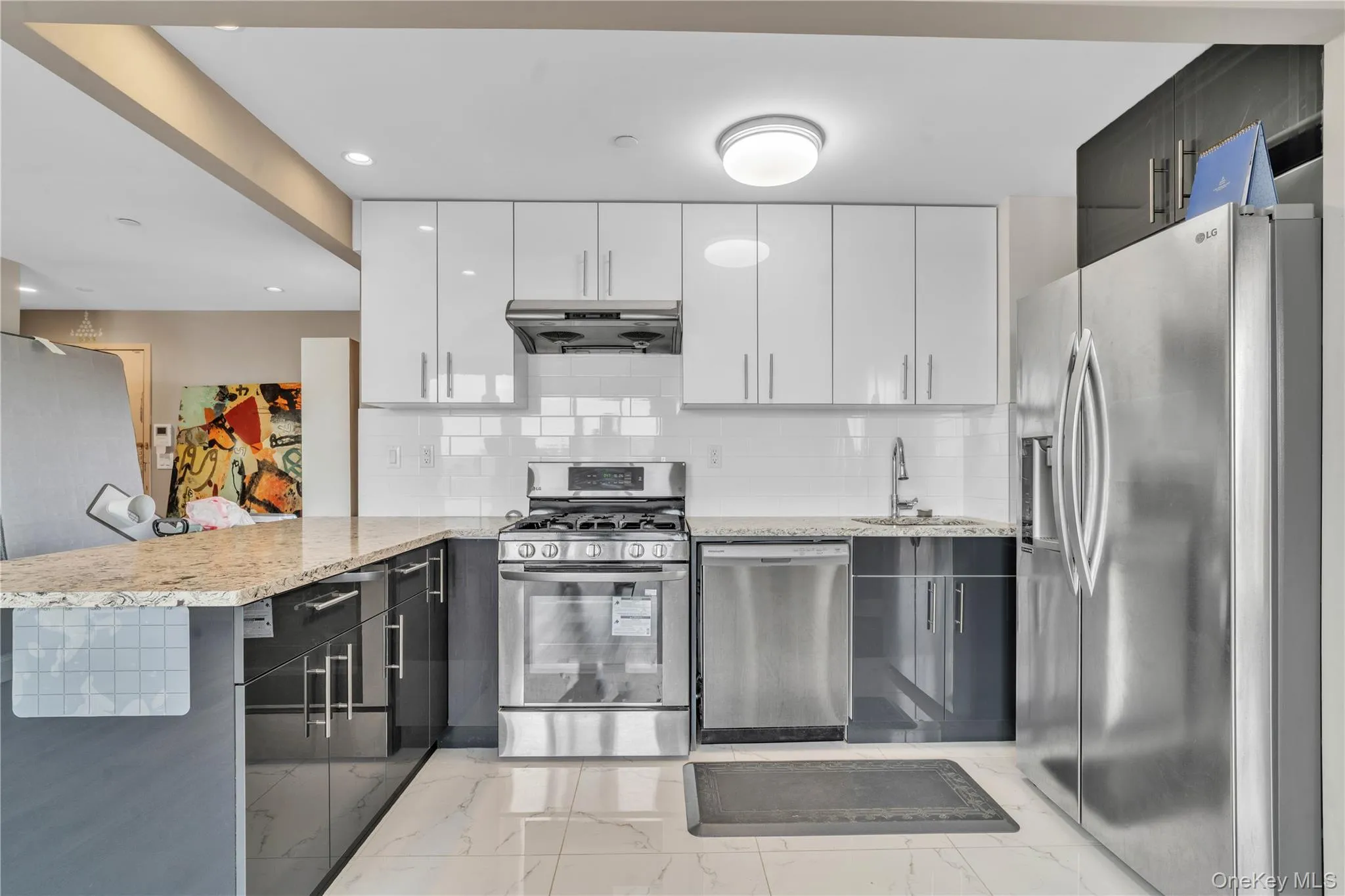 4516 83 Street, New York, NY, 2 Bedrooms Bedrooms, 5 Rooms Rooms,2 BathroomsBathrooms,Residential Sale,For Rent,83,0,951570 4516 83 Street, New York, NY, 2 Bedrooms Bedrooms, 5 Rooms Rooms,2 BathroomsBathrooms,Residential Sale,For Rent,83,0,951570