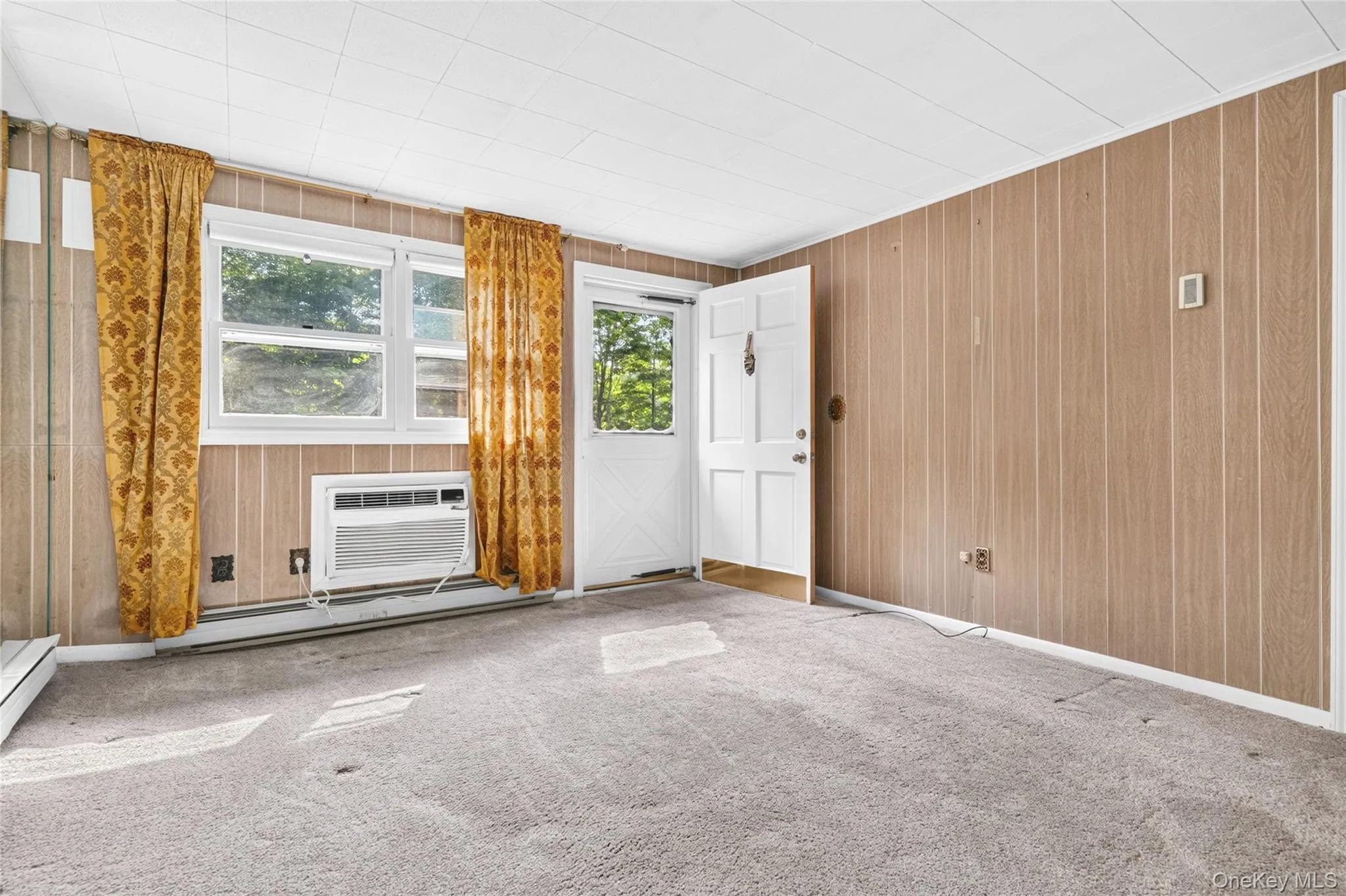 237 Old Church Road, Putnam Valley, NY, 3 Bedrooms Bedrooms, 10 Rooms Rooms,3 BathroomsBathrooms,Residential,For Rent,Old Church,0,951573 237 Old Church Road, Putnam Valley, NY, 3 Bedrooms Bedrooms, 10 Rooms Rooms,3 BathroomsBathrooms,Residential,For Rent,Old Church,0,951573