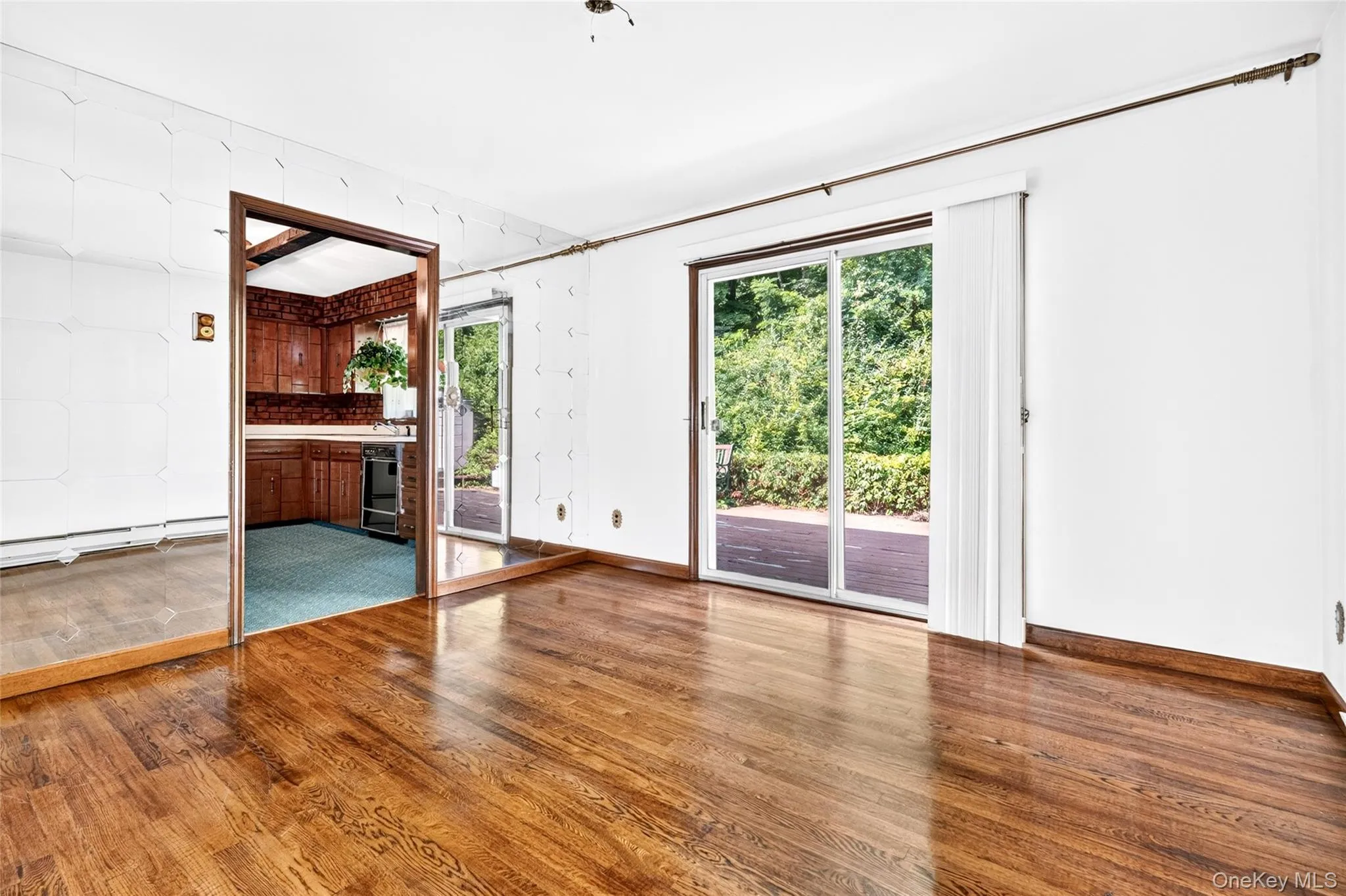 237 Old Church Road, Putnam Valley, NY, 3 Bedrooms Bedrooms, 10 Rooms Rooms,3 BathroomsBathrooms,Residential,For Rent,Old Church,0,951573 237 Old Church Road, Putnam Valley, NY, 3 Bedrooms Bedrooms, 10 Rooms Rooms,3 BathroomsBathrooms,Residential,For Rent,Old Church,0,951573