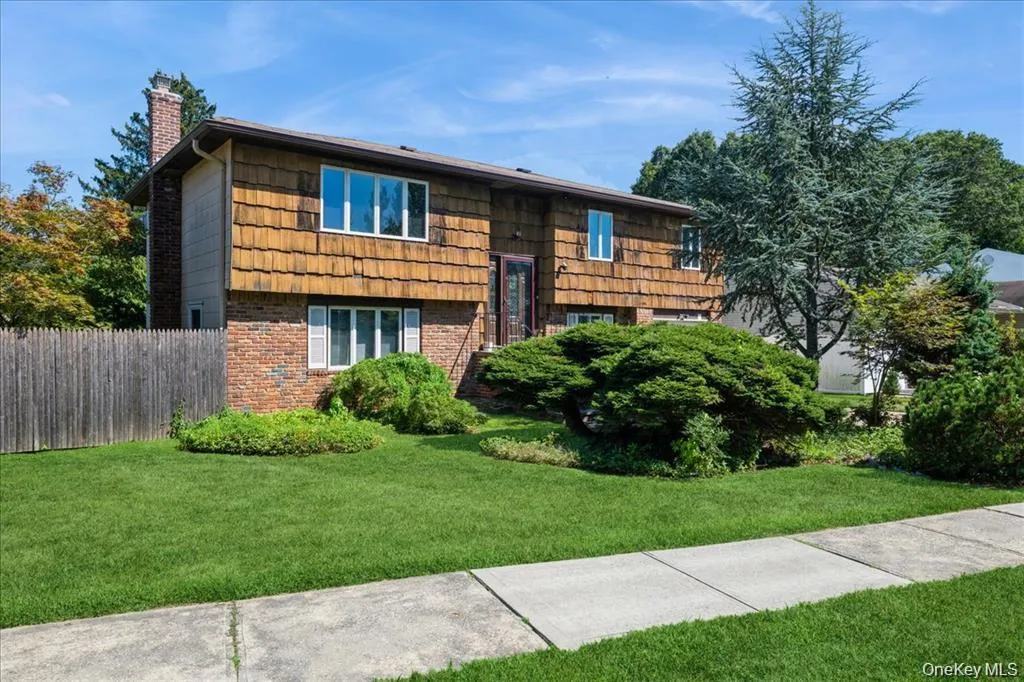 10 Marsulin Drive, Oyster Bay, NY, 2 Bedrooms Bedrooms, 5 Rooms Rooms,1 BathroomBathrooms,Residential Lease,For Rent,Marsulin,0,951582 10 Marsulin Drive, Oyster Bay, NY, 2 Bedrooms Bedrooms, 5 Rooms Rooms,1 BathroomBathrooms,Residential Lease,For Rent,Marsulin,0,951582