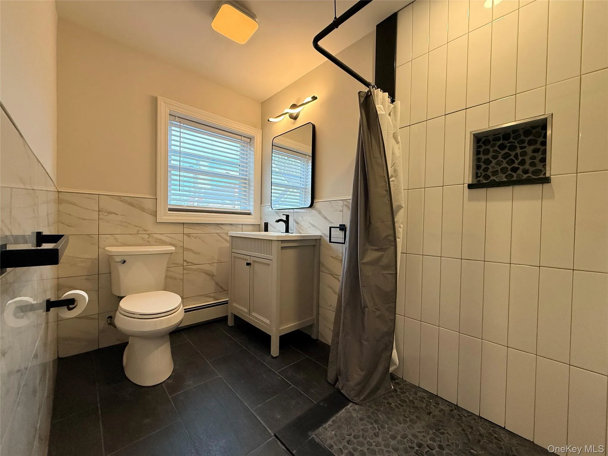 247 Main Street, Huntington, NY, 1 Bedroom Bedrooms, 3 Rooms Rooms,1 BathroomBathrooms,Residential Lease,Idx,Main,0,951618 247 Main Street, Huntington, NY, 1 Bedroom Bedrooms, 3 Rooms Rooms,1 BathroomBathrooms,Residential Lease,Idx,Main,0,951618