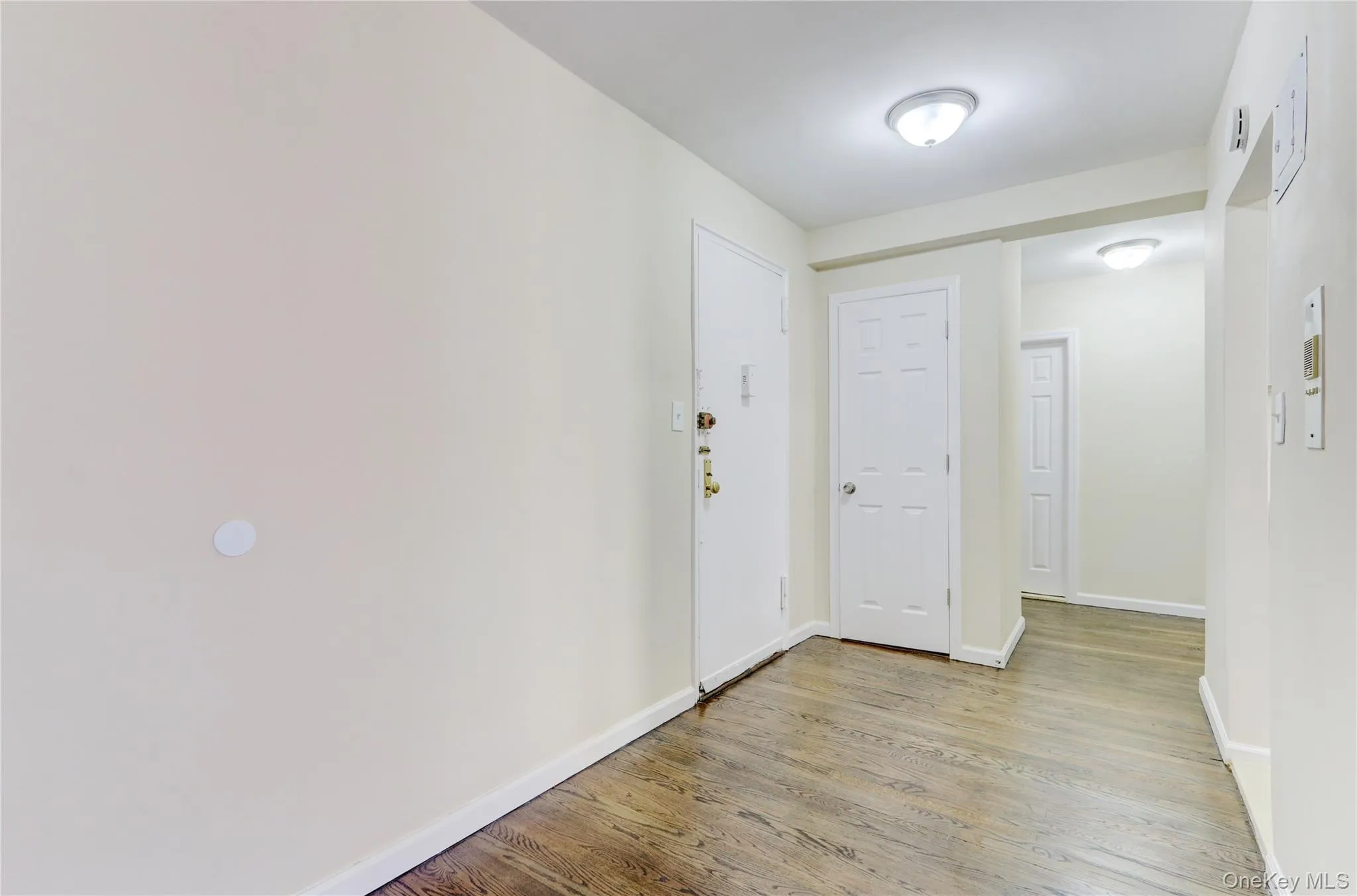 3201 Grand Concourse, New York, NY, 1 Bedroom Bedrooms, 3 Rooms Rooms,1 BathroomBathrooms,Residential,For Rent,Grand Concourse,0,951635 3201 Grand Concourse, New York, NY, 1 Bedroom Bedrooms, 3 Rooms Rooms,1 BathroomBathrooms,Residential,For Rent,Grand Concourse,0,951635