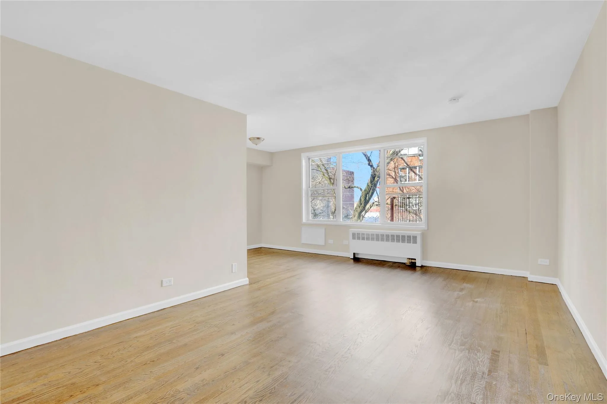 3201 Grand Concourse, New York, NY, 1 Bedroom Bedrooms, 3 Rooms Rooms,1 BathroomBathrooms,Residential,For Rent,Grand Concourse,0,951635 3201 Grand Concourse, New York, NY, 1 Bedroom Bedrooms, 3 Rooms Rooms,1 BathroomBathrooms,Residential,For Rent,Grand Concourse,0,951635
