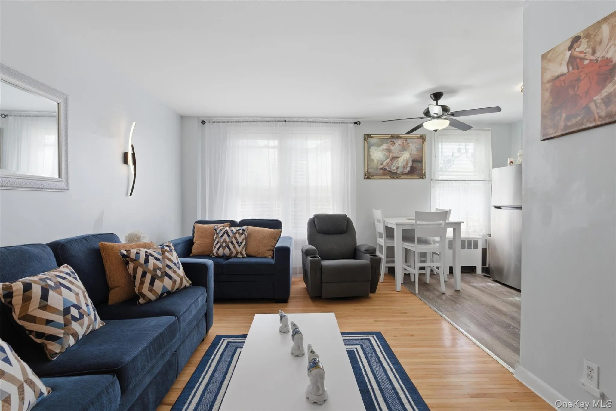 25 Trinity Place, New Rochelle, NY, 1 Bedroom Bedrooms, 3 Rooms Rooms,1 BathroomBathrooms,Residential,For Rent,Trinity Place,0,951650 25 Trinity Place, New Rochelle, NY, 1 Bedroom Bedrooms, 3 Rooms Rooms,1 BathroomBathrooms,Residential,For Rent,Trinity Place,0,951650