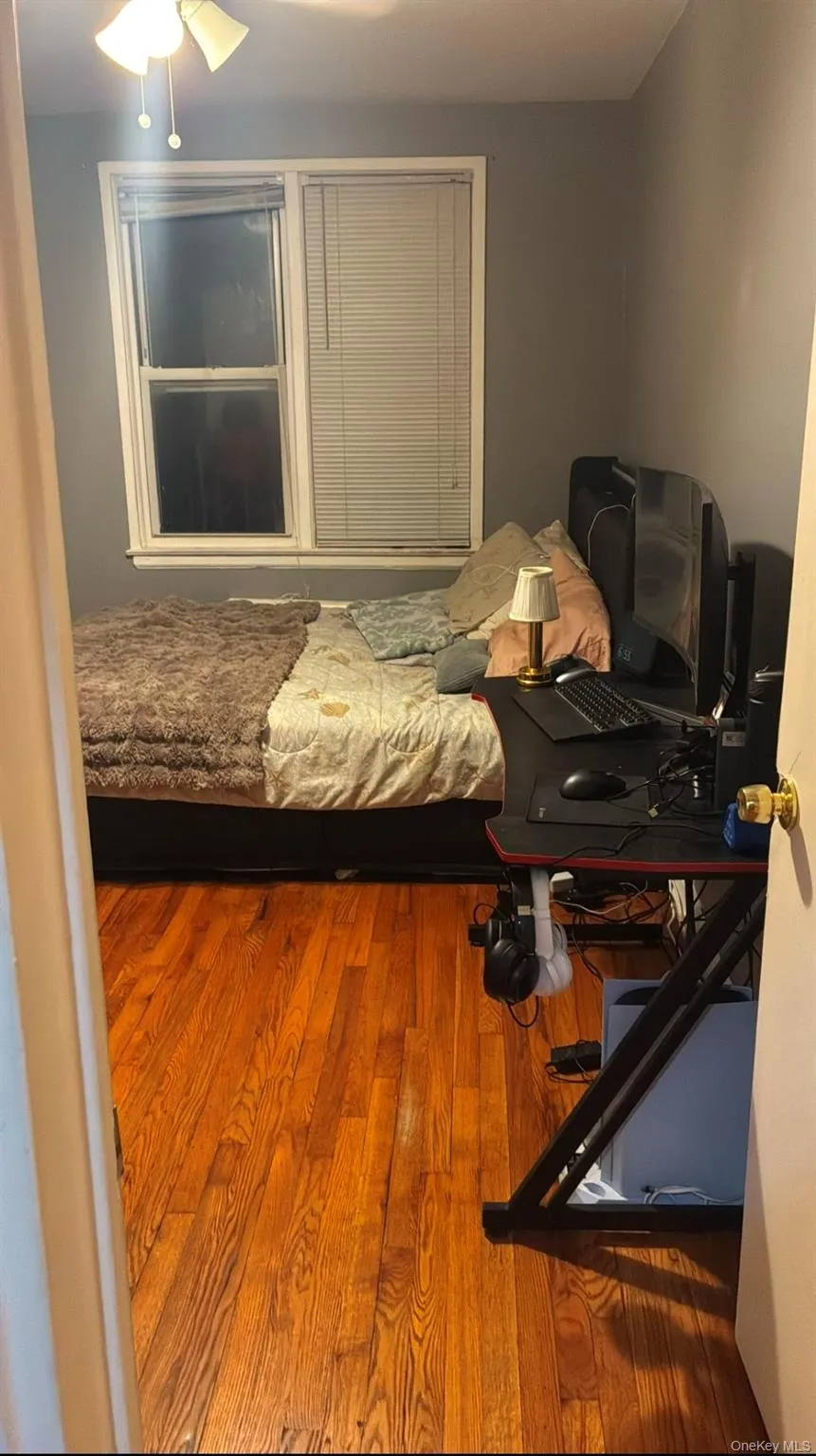 41 Point Street, Yonkers, NY, 2 Bedrooms Bedrooms, 5 Rooms Rooms,1 BathroomBathrooms,Residential Sale,For Rent,Point,0,951697 41 Point Street, Yonkers, NY, 2 Bedrooms Bedrooms, 5 Rooms Rooms,1 BathroomBathrooms,Residential Sale,For Rent,Point,0,951697