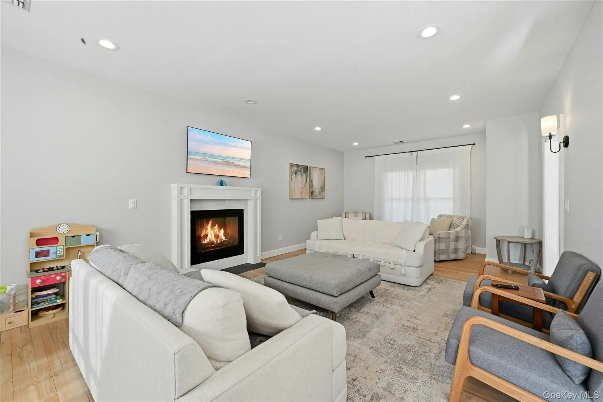 60 Water Terrace, Southold, NY, 4 Bedrooms Bedrooms, 10 Rooms Rooms,3 BathroomsBathrooms,Residential Lease,Idx,Water,0,951755 60 Water Terrace, Southold, NY, 4 Bedrooms Bedrooms, 10 Rooms Rooms,3 BathroomsBathrooms,Residential Lease,Idx,Water,0,951755