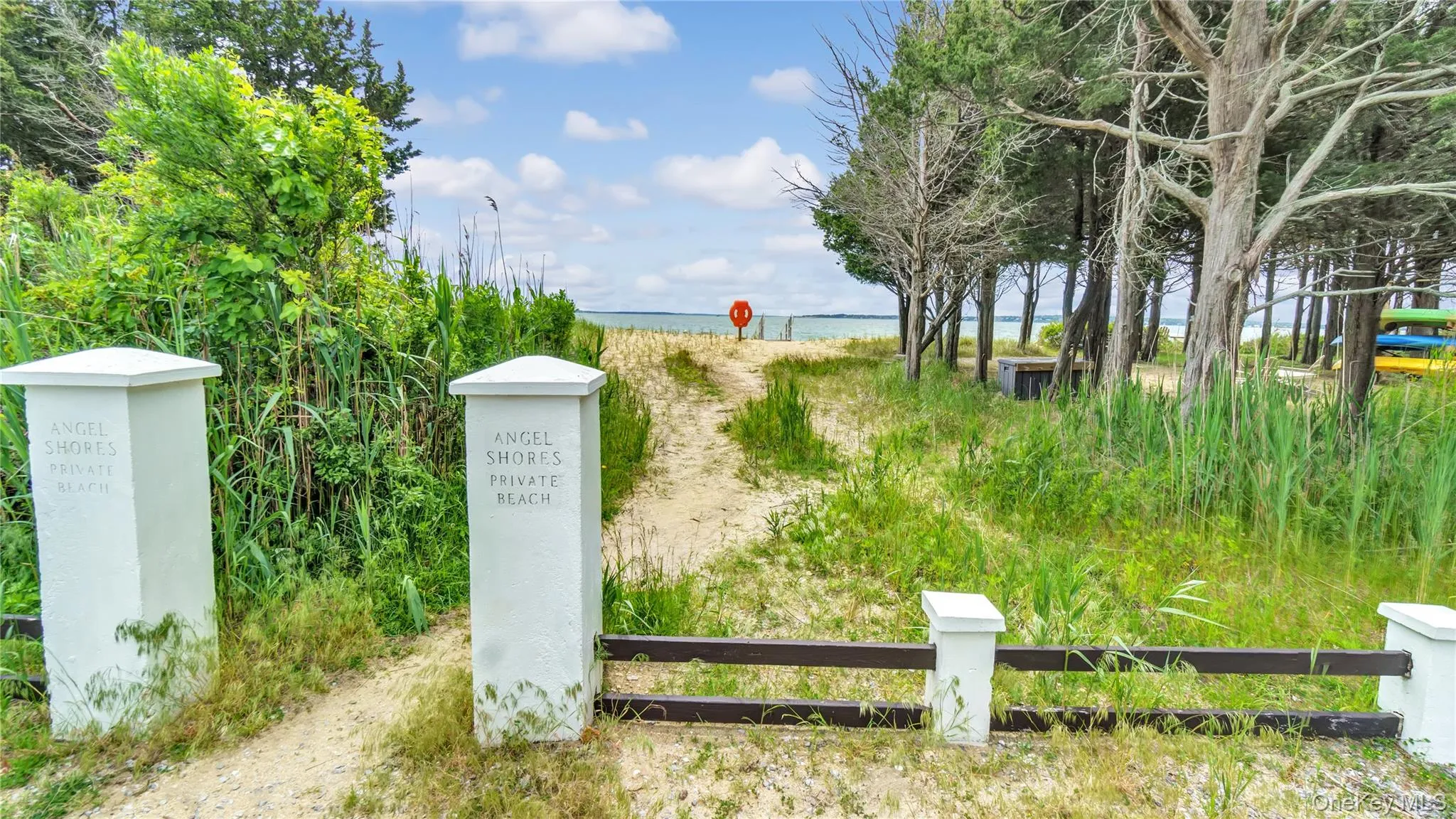 60 Water Terrace, Southold, NY, 4 Bedrooms Bedrooms, 10 Rooms Rooms,3 BathroomsBathrooms,Residential Lease,Idx,Water,0,951755 60 Water Terrace, Southold, NY, 4 Bedrooms Bedrooms, 10 Rooms Rooms,3 BathroomsBathrooms,Residential Lease,Idx,Water,0,951755