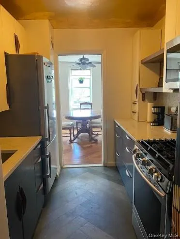 3065 Sedgwick Avenue, New York, NY, 2 Bedrooms Bedrooms, 5 Rooms Rooms,1 BathroomBathrooms,Residential Lease,Idx,Sedgwick,0,951759 3065 Sedgwick Avenue, New York, NY, 2 Bedrooms Bedrooms, 5 Rooms Rooms,1 BathroomBathrooms,Residential Lease,Idx,Sedgwick,0,951759