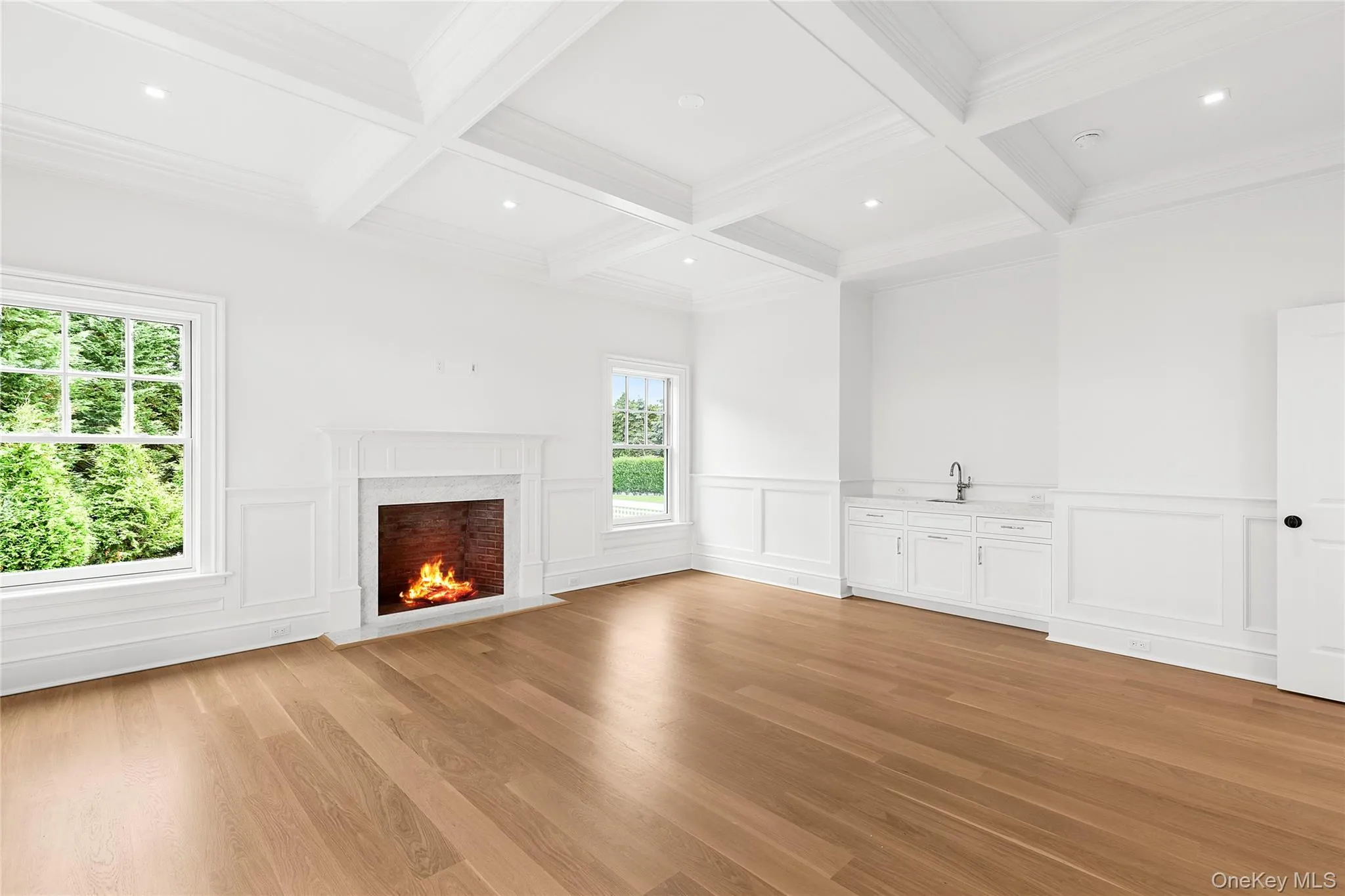44 Club Lane, Southampton, NY, 5 Bedrooms Bedrooms, 10 Rooms Rooms,5 BathroomsBathrooms,Residential,For Rent,Club,0,951785 44 Club Lane, Southampton, NY, 5 Bedrooms Bedrooms, 10 Rooms Rooms,5 BathroomsBathrooms,Residential,For Rent,Club,0,951785