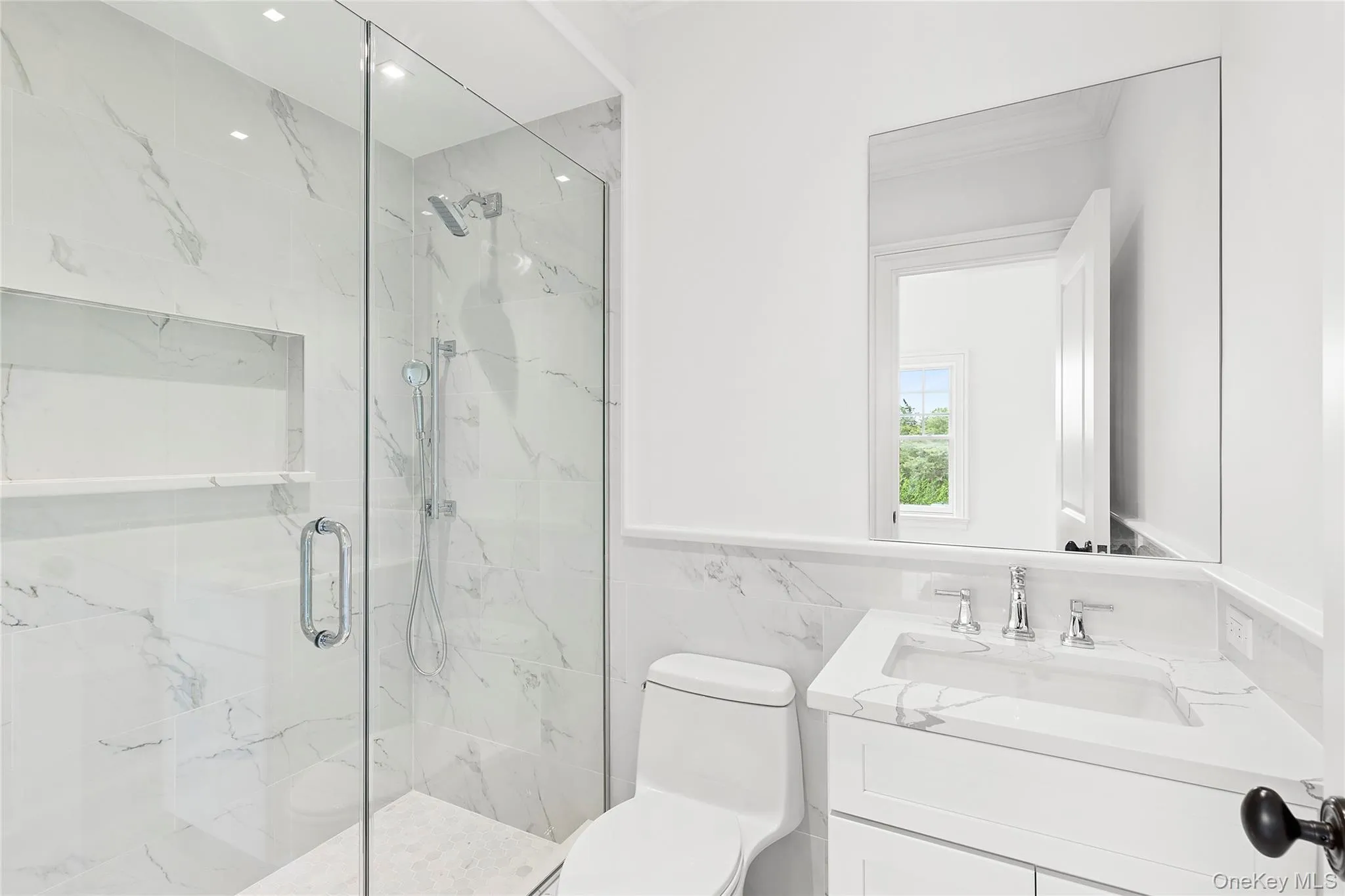 44 Club Lane, Southampton, NY, 5 Bedrooms Bedrooms, 10 Rooms Rooms,5 BathroomsBathrooms,Residential,For Rent,Club,0,951785 44 Club Lane, Southampton, NY, 5 Bedrooms Bedrooms, 10 Rooms Rooms,5 BathroomsBathrooms,Residential,For Rent,Club,0,951785