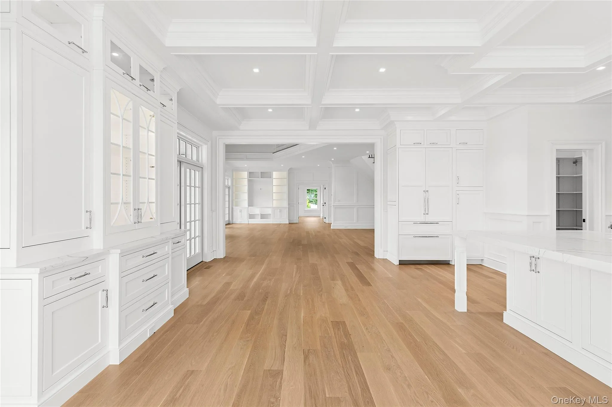 44 Club Lane, Southampton, NY, 5 Bedrooms Bedrooms, 10 Rooms Rooms,5 BathroomsBathrooms,Residential,For Rent,Club,0,951785 44 Club Lane, Southampton, NY, 5 Bedrooms Bedrooms, 10 Rooms Rooms,5 BathroomsBathrooms,Residential,For Rent,Club,0,951785