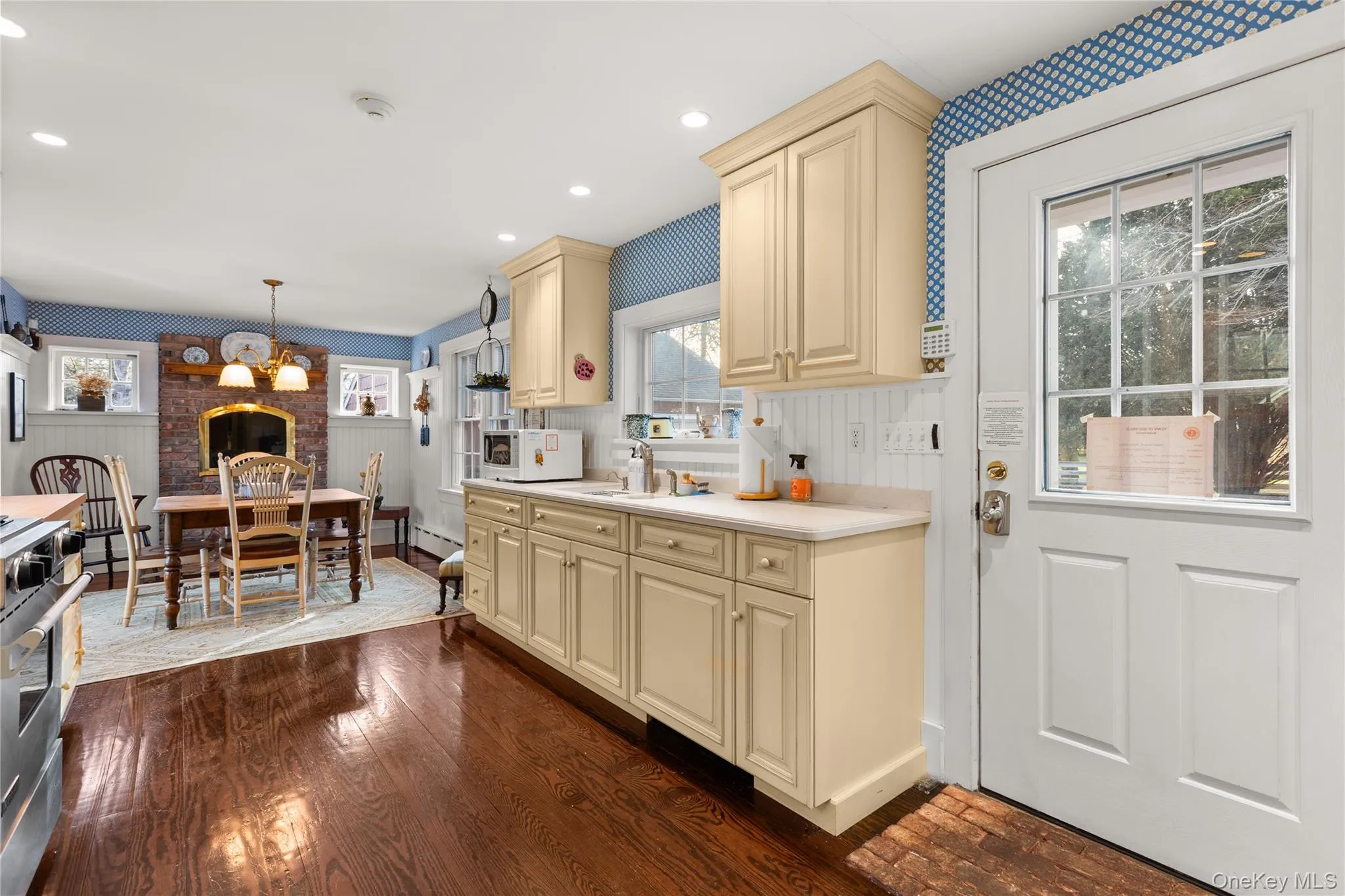 3500 Pine Neck Road, Southold, NY, 3 Bedrooms Bedrooms, 4 Rooms Rooms,2 BathroomsBathrooms,Residential,For Rent,Pine Neck,0,951805 3500 Pine Neck Road, Southold, NY, 3 Bedrooms Bedrooms, 4 Rooms Rooms,2 BathroomsBathrooms,Residential,For Rent,Pine Neck,0,951805