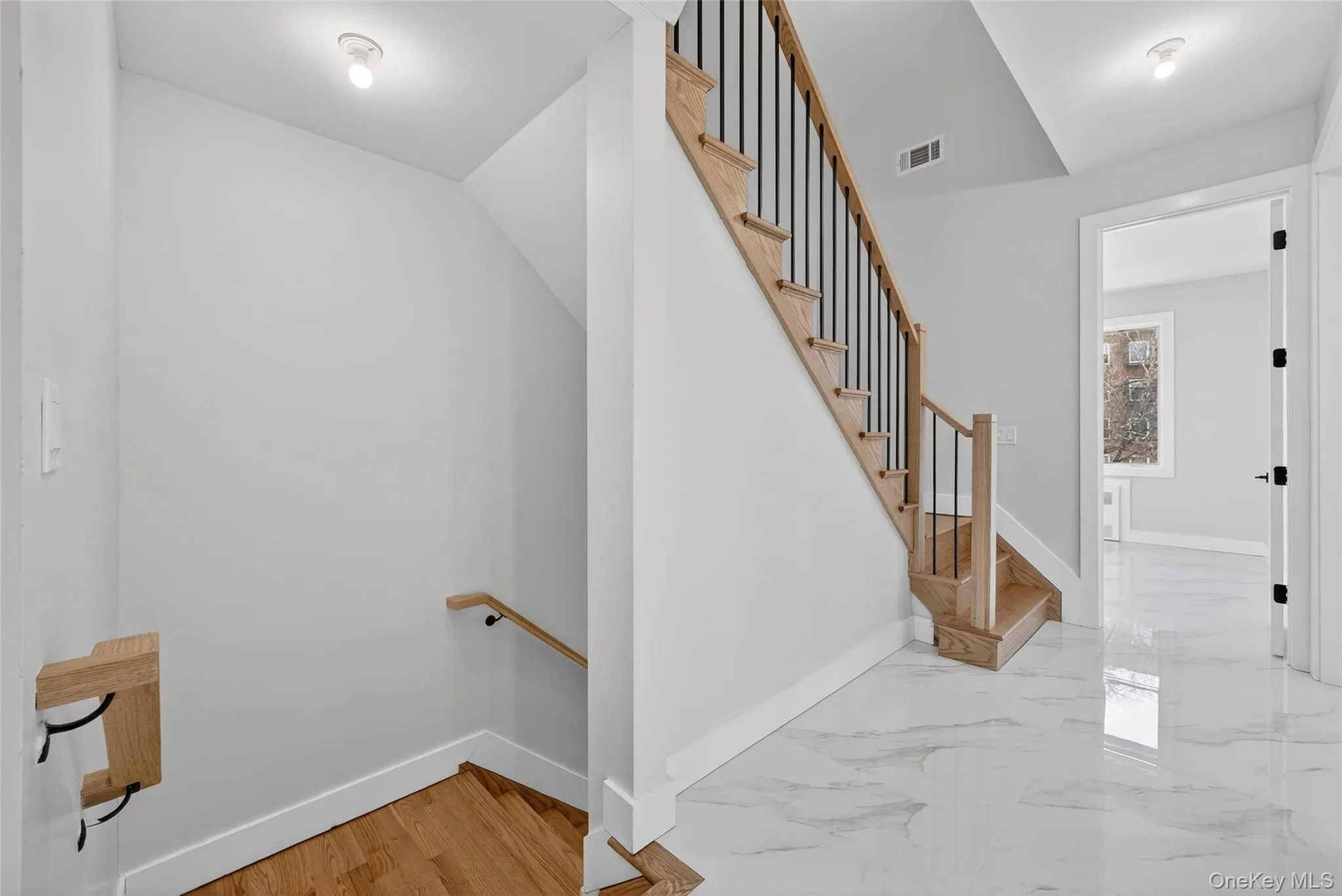 35 Cole Avenue, Ramapo, NY, 7 Bedrooms Bedrooms, 13 Rooms Rooms,4 BathroomsBathrooms,Residential Sale,For Rent,Cole,0,951821 35 Cole Avenue, Ramapo, NY, 7 Bedrooms Bedrooms, 13 Rooms Rooms,4 BathroomsBathrooms,Residential Sale,For Rent,Cole,0,951821