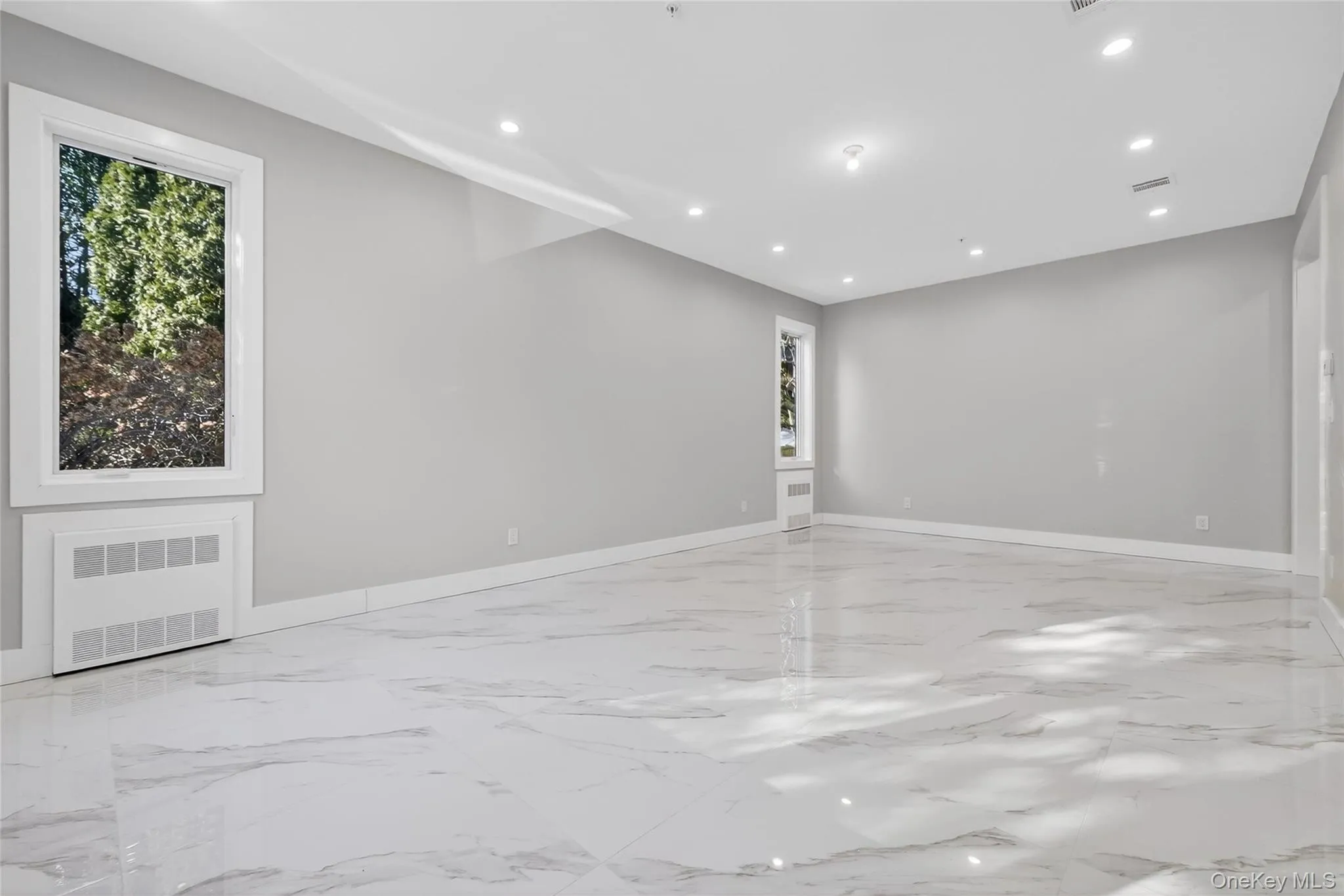 35 Cole Avenue, Ramapo, NY, 7 Bedrooms Bedrooms, 13 Rooms Rooms,4 BathroomsBathrooms,Residential Sale,For Rent,Cole,0,951821 35 Cole Avenue, Ramapo, NY, 7 Bedrooms Bedrooms, 13 Rooms Rooms,4 BathroomsBathrooms,Residential Sale,For Rent,Cole,0,951821