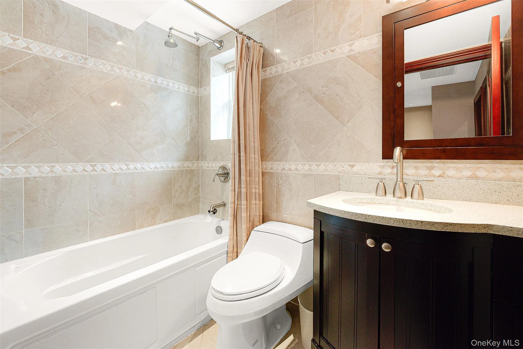 58-10 83rd Place, New York, NY, 5 Bedrooms Bedrooms, 12 Rooms Rooms,4 BathroomsBathrooms,Residential,For Rent,83rd,0,951848 58-10 83rd Place, New York, NY, 5 Bedrooms Bedrooms, 12 Rooms Rooms,4 BathroomsBathrooms,Residential,For Rent,83rd,0,951848
