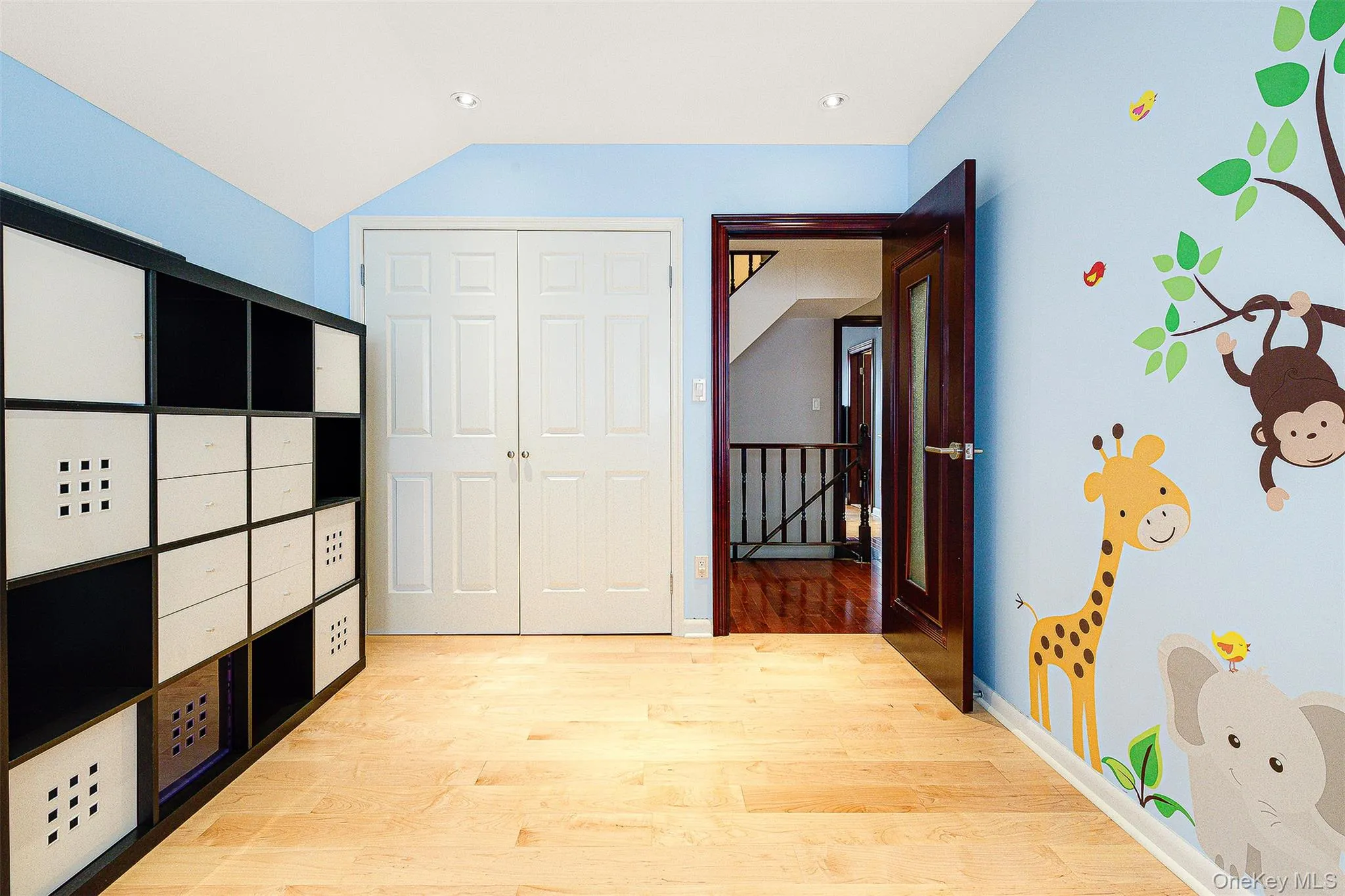 58-10 83rd Place, New York, NY, 5 Bedrooms Bedrooms, 12 Rooms Rooms,4 BathroomsBathrooms,Residential,For Rent,83rd,0,951848 58-10 83rd Place, New York, NY, 5 Bedrooms Bedrooms, 12 Rooms Rooms,4 BathroomsBathrooms,Residential,For Rent,83rd,0,951848