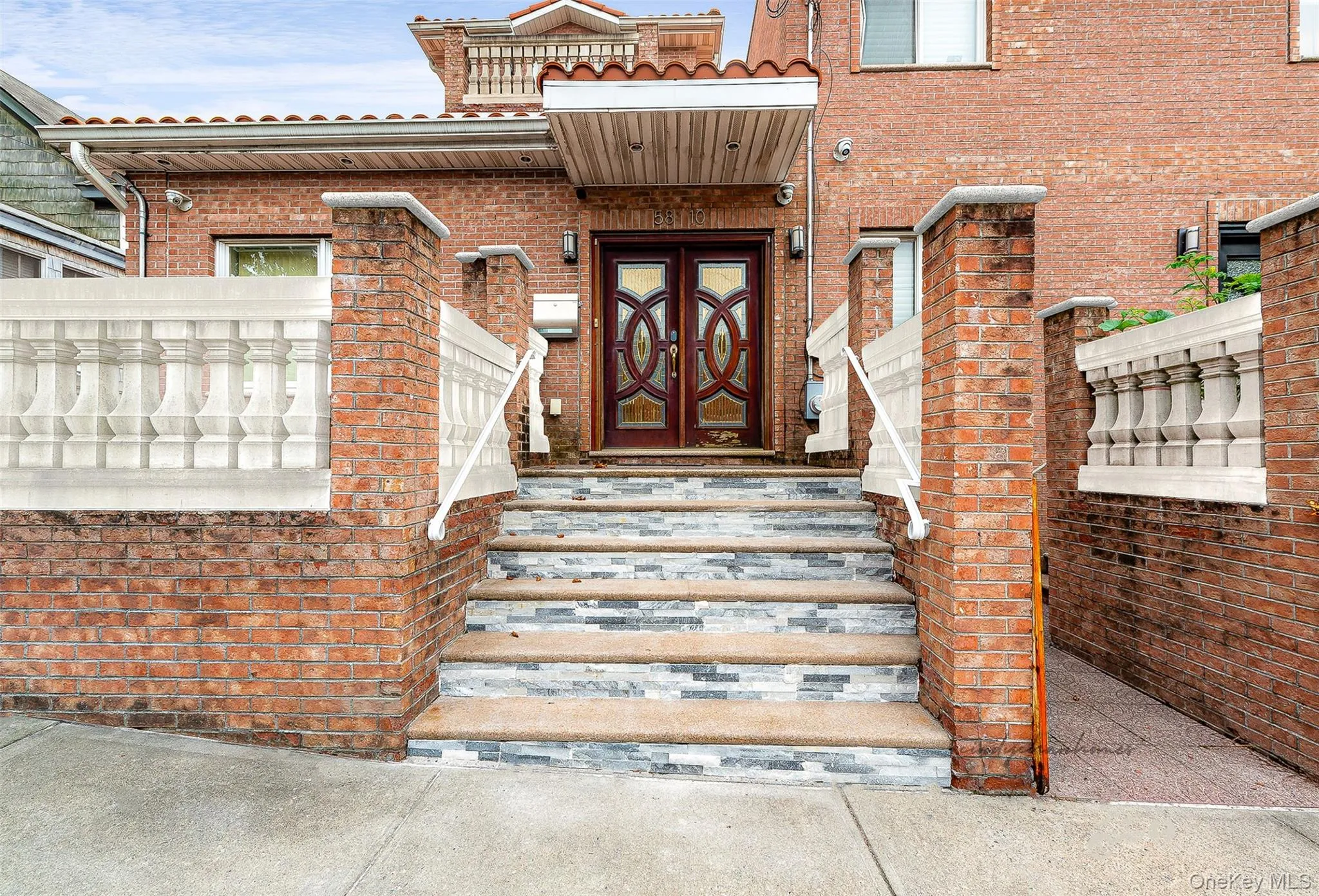 58-10 83rd Place, New York, NY, 5 Bedrooms Bedrooms, 12 Rooms Rooms,4 BathroomsBathrooms,Residential,For Rent,83rd,0,951848 58-10 83rd Place, New York, NY, 5 Bedrooms Bedrooms, 12 Rooms Rooms,4 BathroomsBathrooms,Residential,For Rent,83rd,0,951848