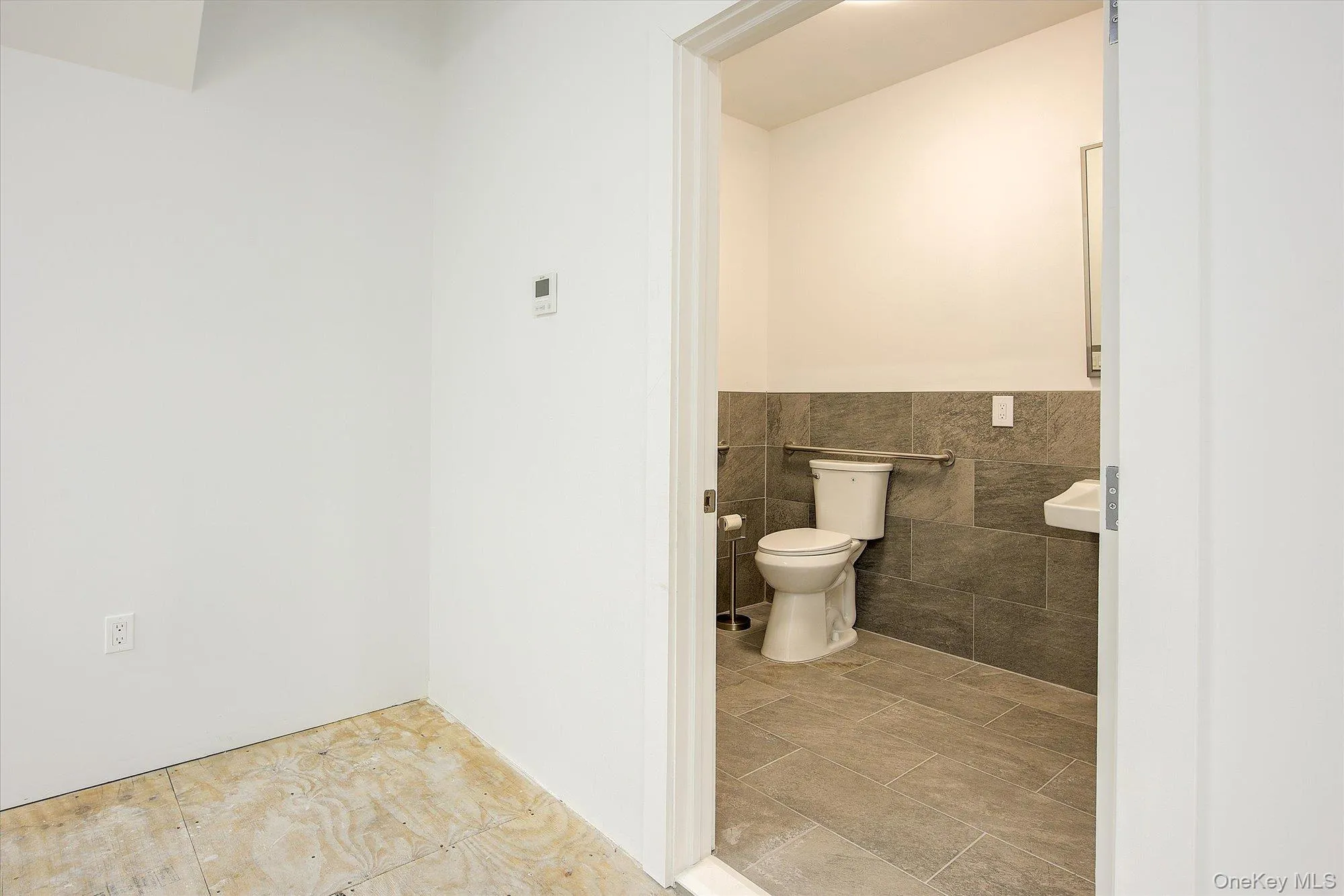 First Avenue 1779, New York, NY, ,Commercial Lease,For Rent,1779,0,951851 First Avenue 1779, New York, NY, ,Commercial Lease,For Rent,1779,0,951851