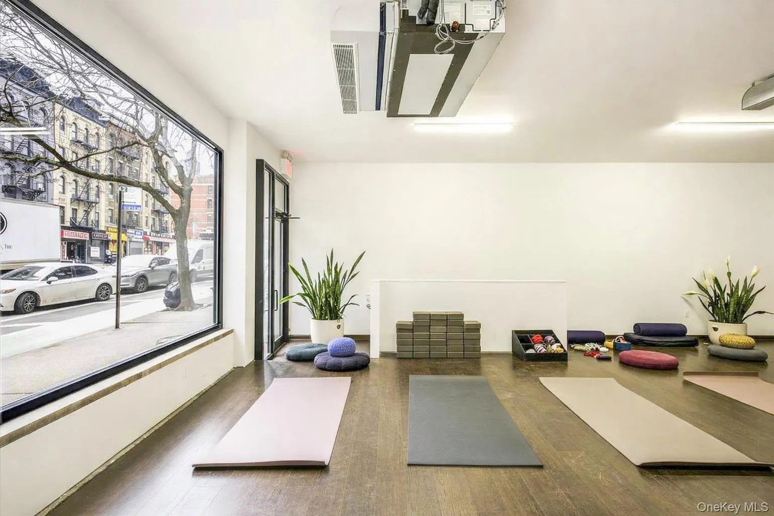 First Avenue 1779, New York, NY, ,Commercial Lease,For Rent,1779,0,951851 First Avenue 1779, New York, NY, ,Commercial Lease,For Rent,1779,0,951851