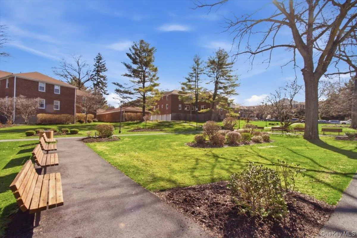 15 Bryant Crescent, White Plains, NY, 1 Bedroom Bedrooms, 4 Rooms Rooms,1 BathroomBathrooms,Residential Sale,For Rent,Bryant,0,951855 15 Bryant Crescent, White Plains, NY, 1 Bedroom Bedrooms, 4 Rooms Rooms,1 BathroomBathrooms,Residential Sale,For Rent,Bryant,0,951855