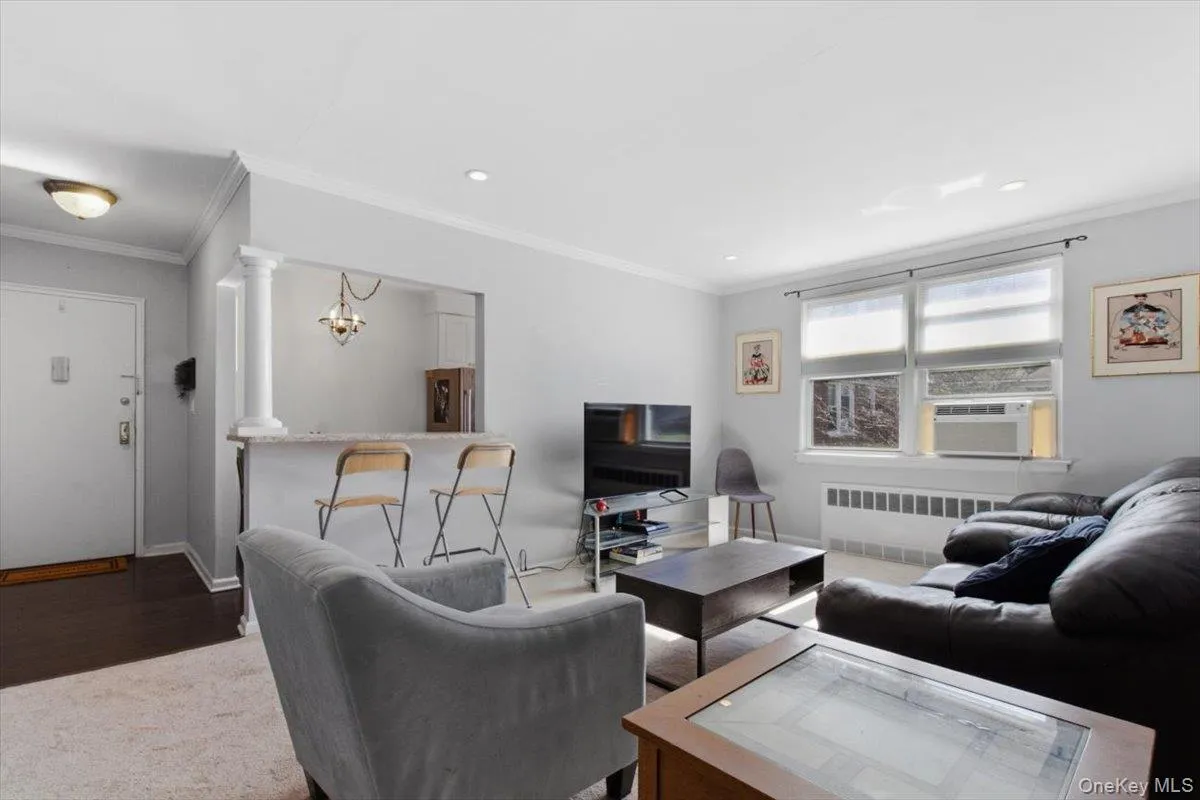 15 Bryant Crescent, White Plains, NY, 1 Bedroom Bedrooms, 4 Rooms Rooms,1 BathroomBathrooms,Residential Sale,For Rent,Bryant,0,951855 15 Bryant Crescent, White Plains, NY, 1 Bedroom Bedrooms, 4 Rooms Rooms,1 BathroomBathrooms,Residential Sale,For Rent,Bryant,0,951855