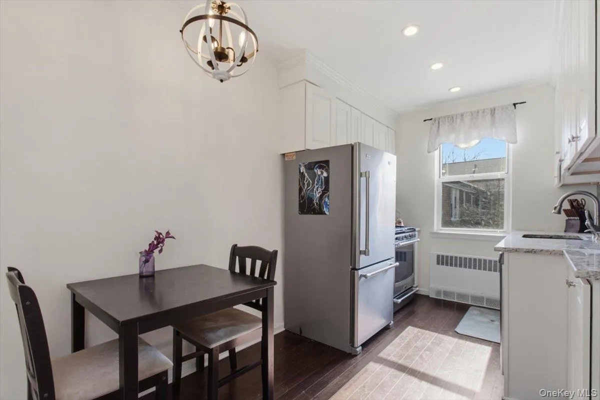 15 Bryant Crescent, White Plains, NY, 1 Bedroom Bedrooms, 4 Rooms Rooms,1 BathroomBathrooms,Residential Sale,For Rent,Bryant,0,951855 15 Bryant Crescent, White Plains, NY, 1 Bedroom Bedrooms, 4 Rooms Rooms,1 BathroomBathrooms,Residential Sale,For Rent,Bryant,0,951855