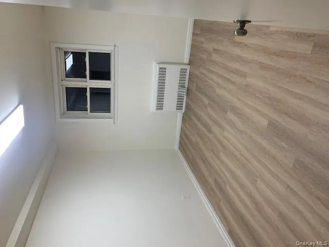 5711 Lawrence Street, New York, NY, 1 Bedroom Bedrooms, 4 Rooms Rooms,1 BathroomBathrooms,Residential Lease,Idx,Lawrence,0,951877 5711 Lawrence Street, New York, NY, 1 Bedroom Bedrooms, 4 Rooms Rooms,1 BathroomBathrooms,Residential Lease,Idx,Lawrence,0,951877