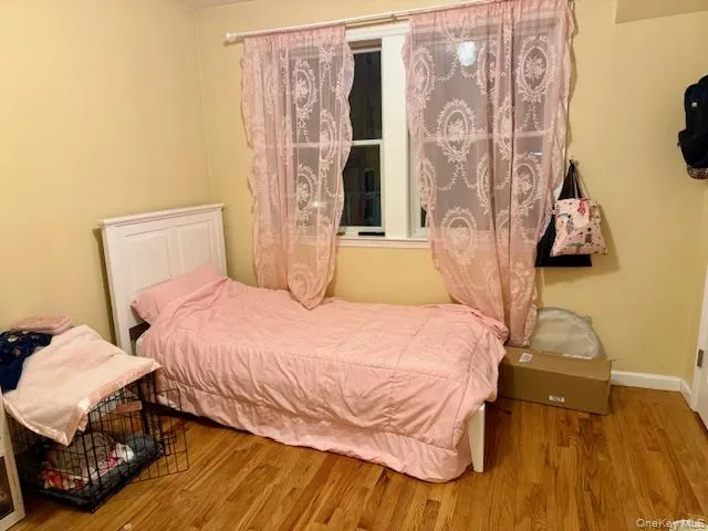 120 6th Road, New York, NY, 2 Bedrooms Bedrooms, 4 Rooms Rooms,1 BathroomBathrooms,Residential,For Rent,6th,0,951881 120 6th Road, New York, NY, 2 Bedrooms Bedrooms, 4 Rooms Rooms,1 BathroomBathrooms,Residential,For Rent,6th,0,951881